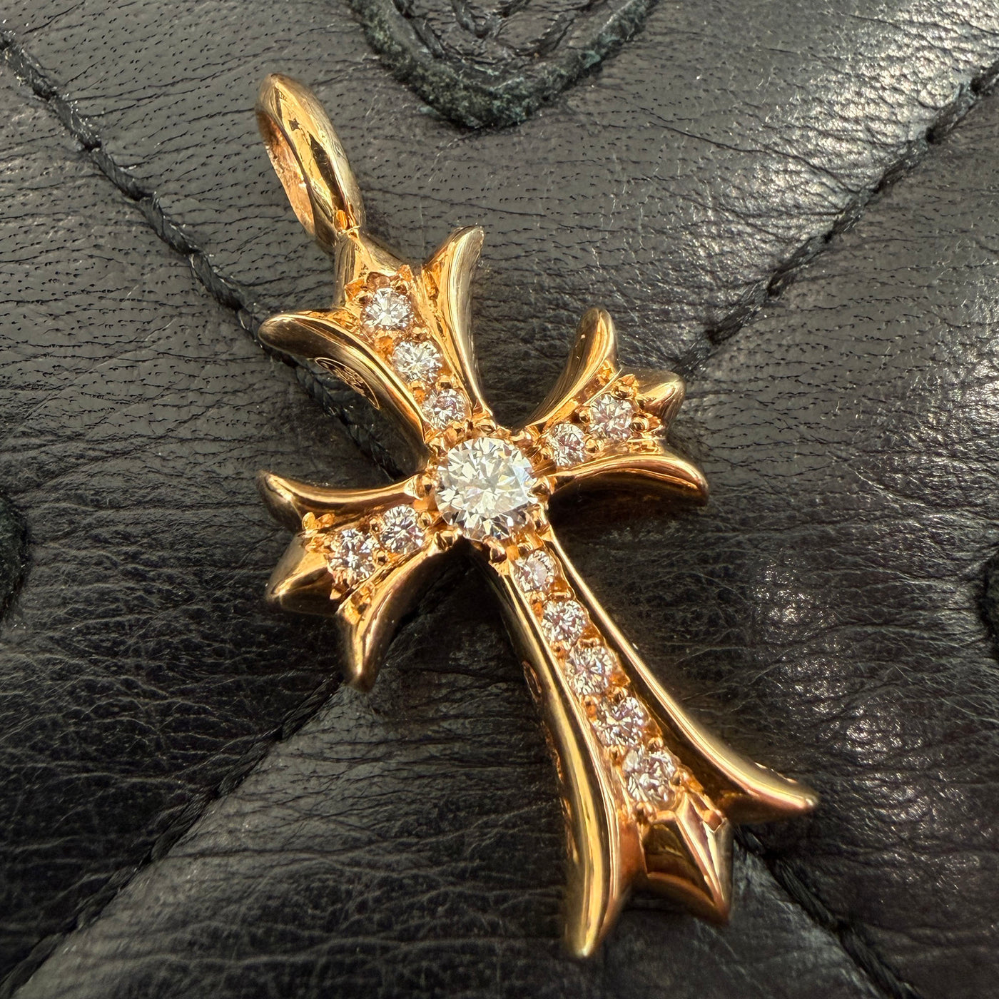 CHROME HEARTS 22K Tiny Fat Cross Pave Diamond Pendant Top クロム 