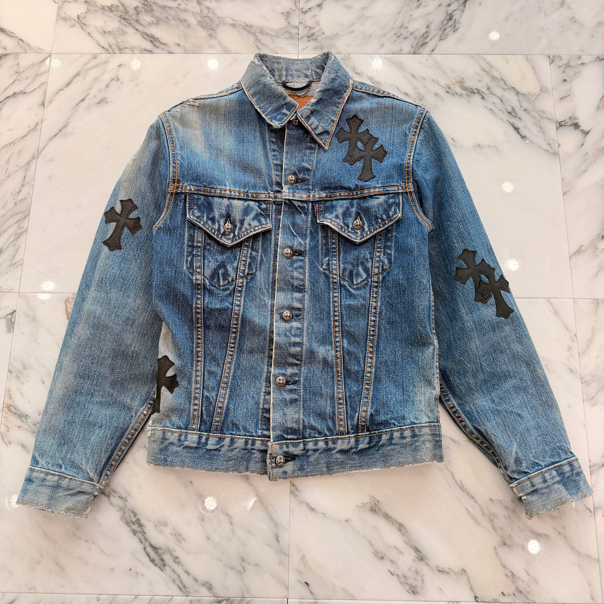 CHROME HEARTS クロスパッチ　DENIM JACKET 　Gジャン CHROME HEARTS × Levi's VNTG Leather Cross Patch Denim Jacket Size