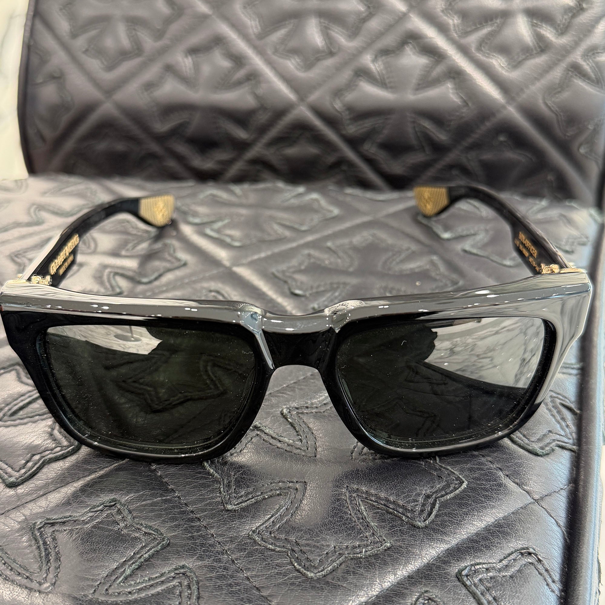 CHROME HEARTS BOX-OFFICER Sunglasses Emerald Dagger Size 55口20