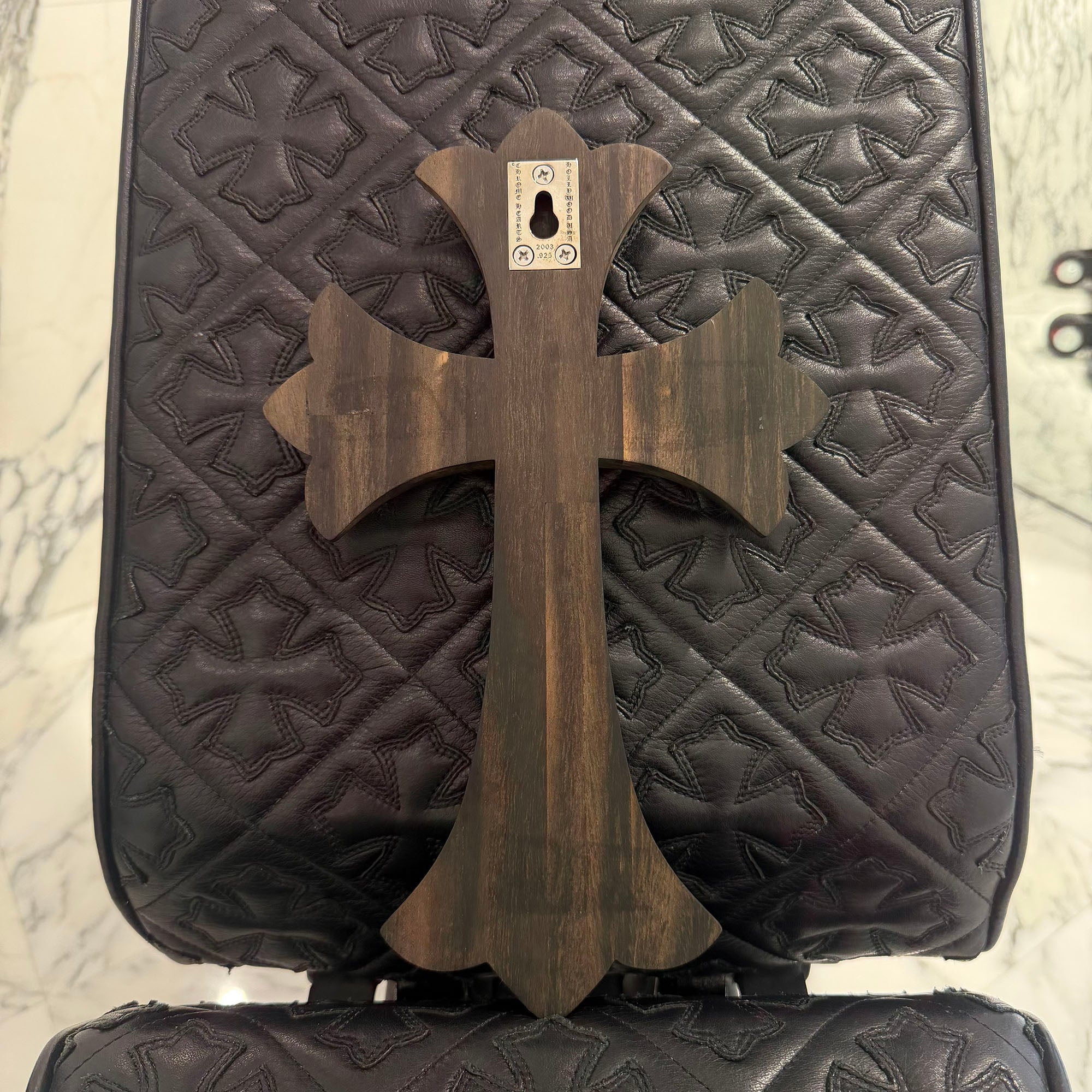 CHROME HEARTS Large Cross Ebony Wall Hanging クロムハーツ ラージクロス エボニー ウォール ハンギング