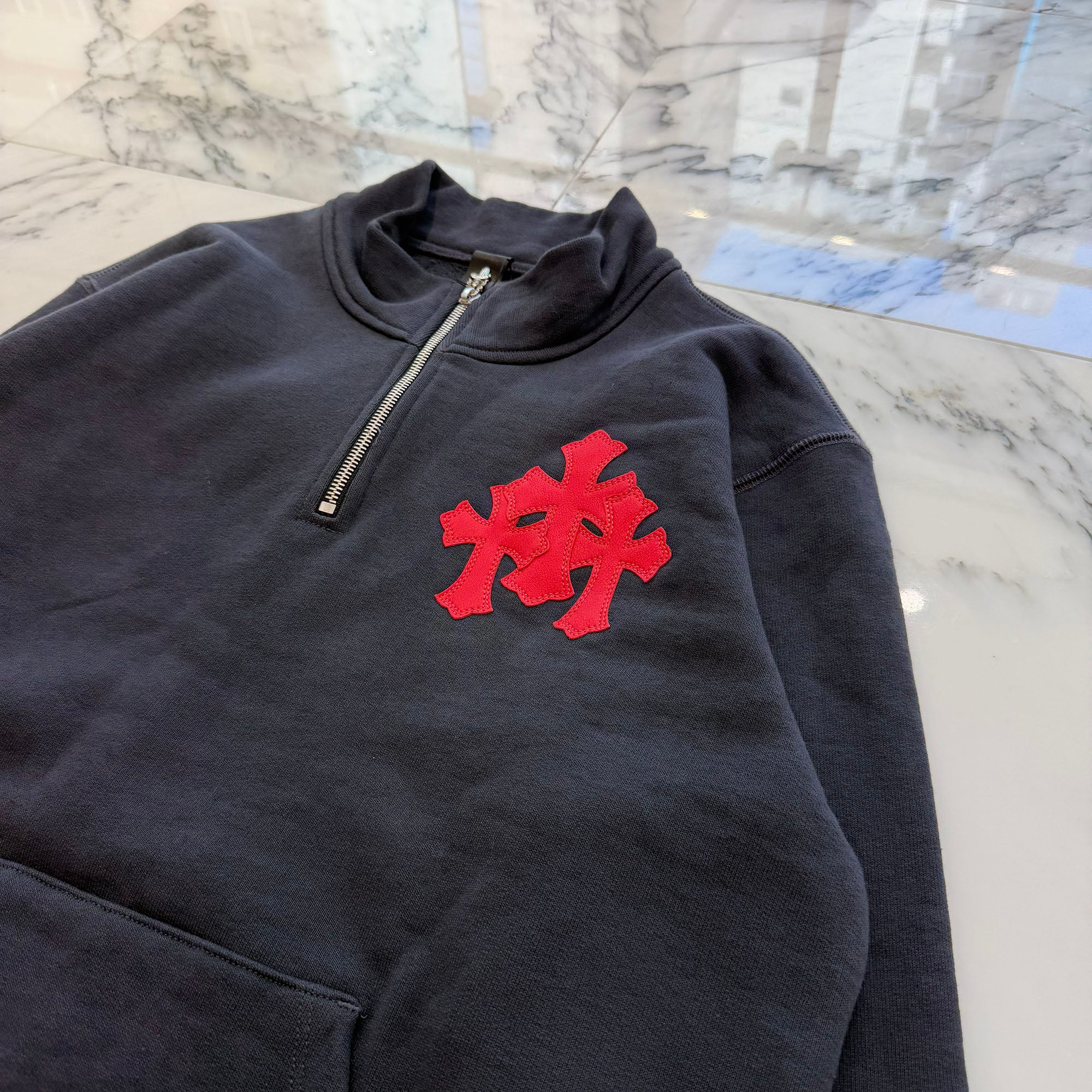 CHROME HEARTS Y NOT Triple Cross Leather Patch Half Zip Sweat Shirt Size M クロムハーツ ワイノット トリプルクロス レザーパッチ ハーフジップ スウェットシャツ サイズM