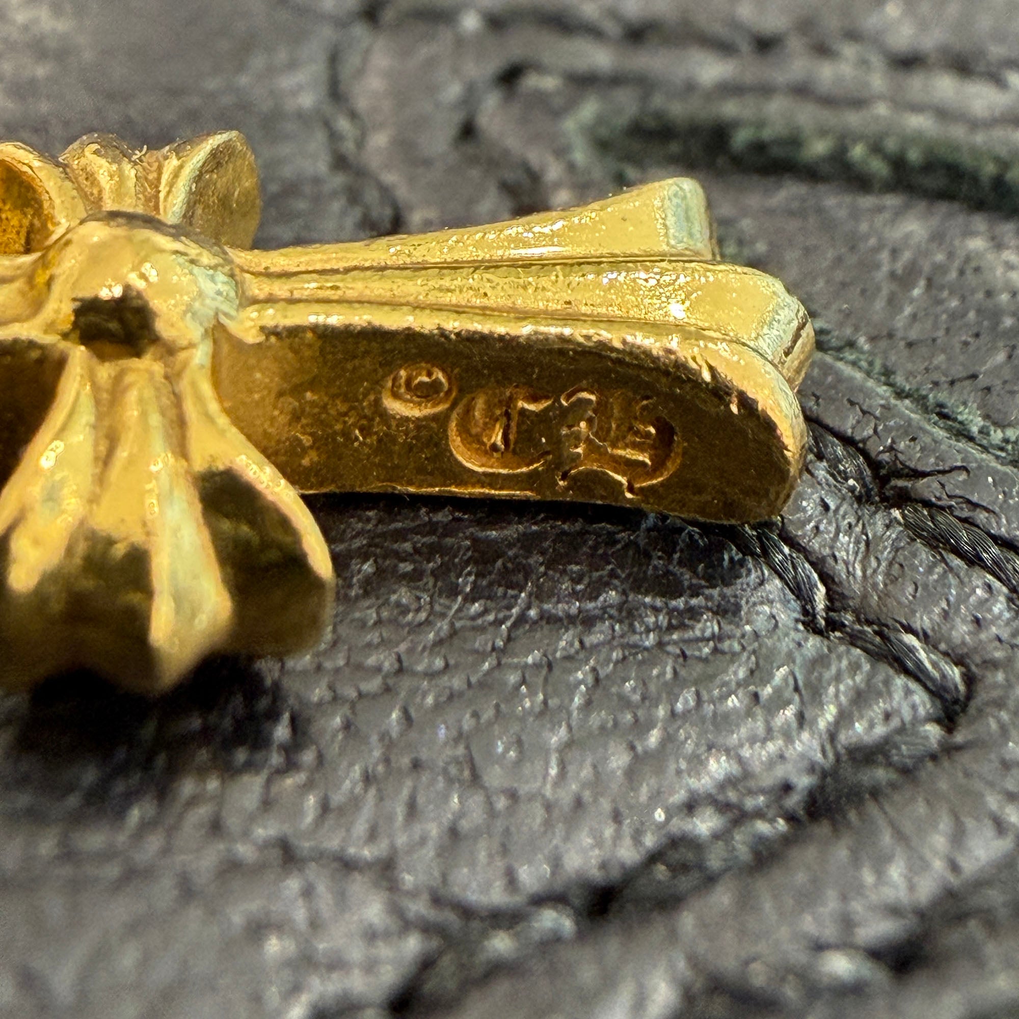 CHROME HEARTS 22K BABY FAT CROSS Earring Pave Diamond クロムハーツ 22K ベイビーファットクロス ピアス パヴェダイヤモンド