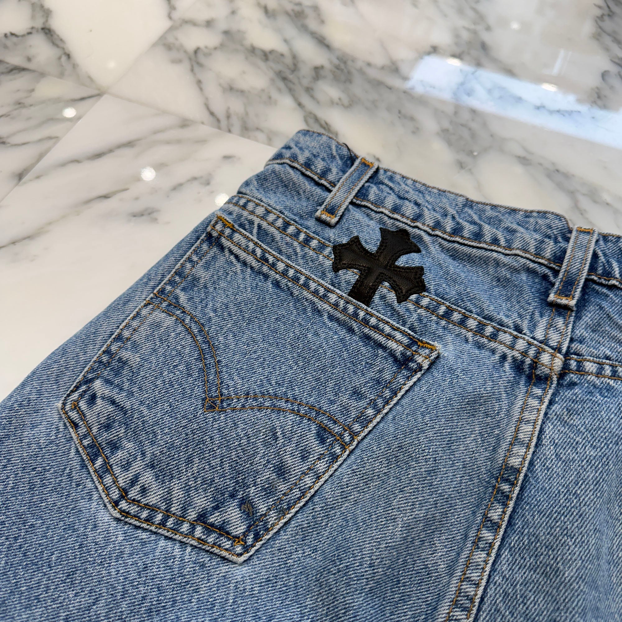 CHROME HEARTS × Levi's 505 VNTG Cross Leather Patch Denim Skirt Size 26 クロムハーツ × リーバイス 505 ヴィンテージ クロスレザーパッチ デニムスカート サイズ26