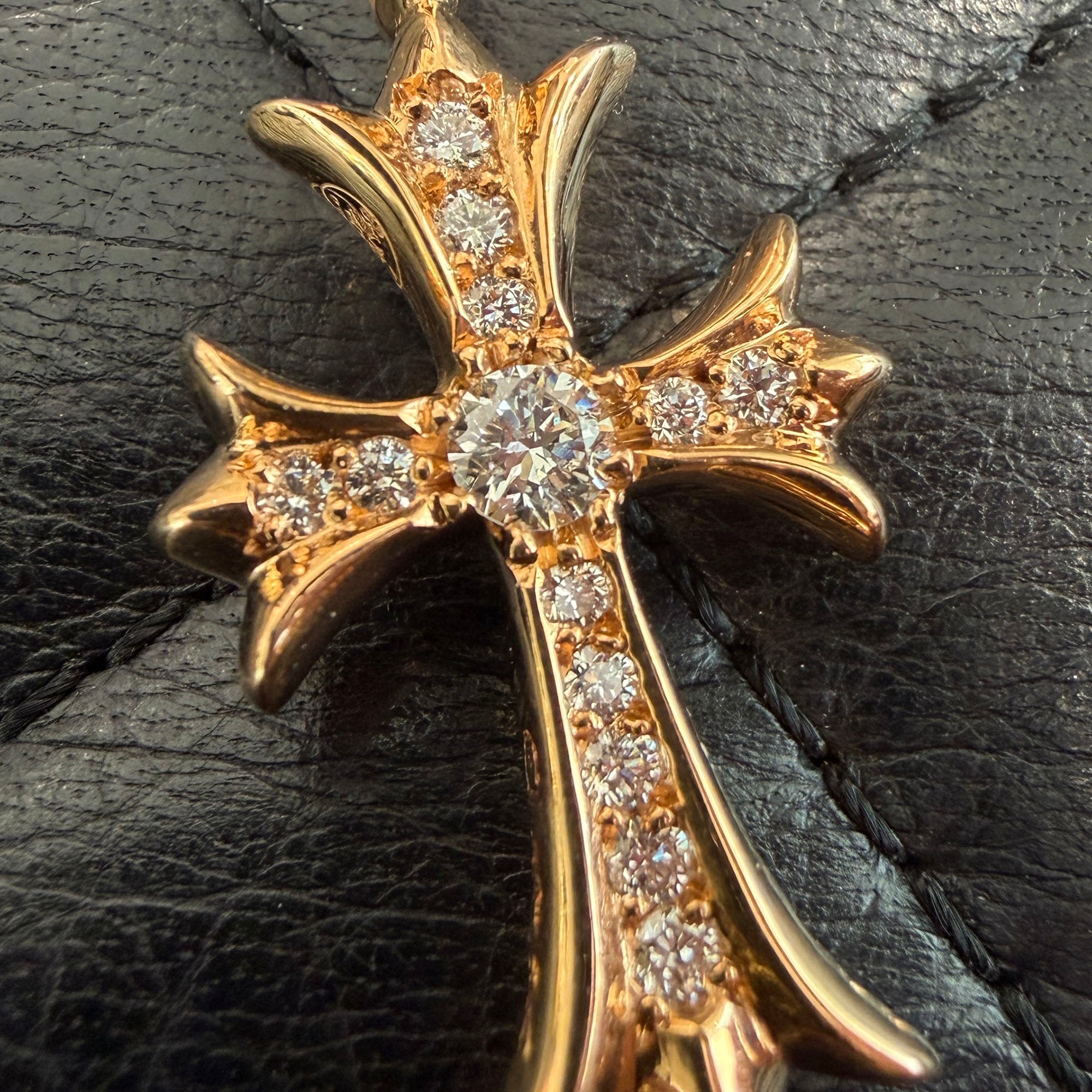 CHROME HEARTS 22K Tiny Fat Cross Pave Diamond Pendant Top クロムハーツ 22K タイニーファット クロス パヴェダイヤモンド ペンダントトップ