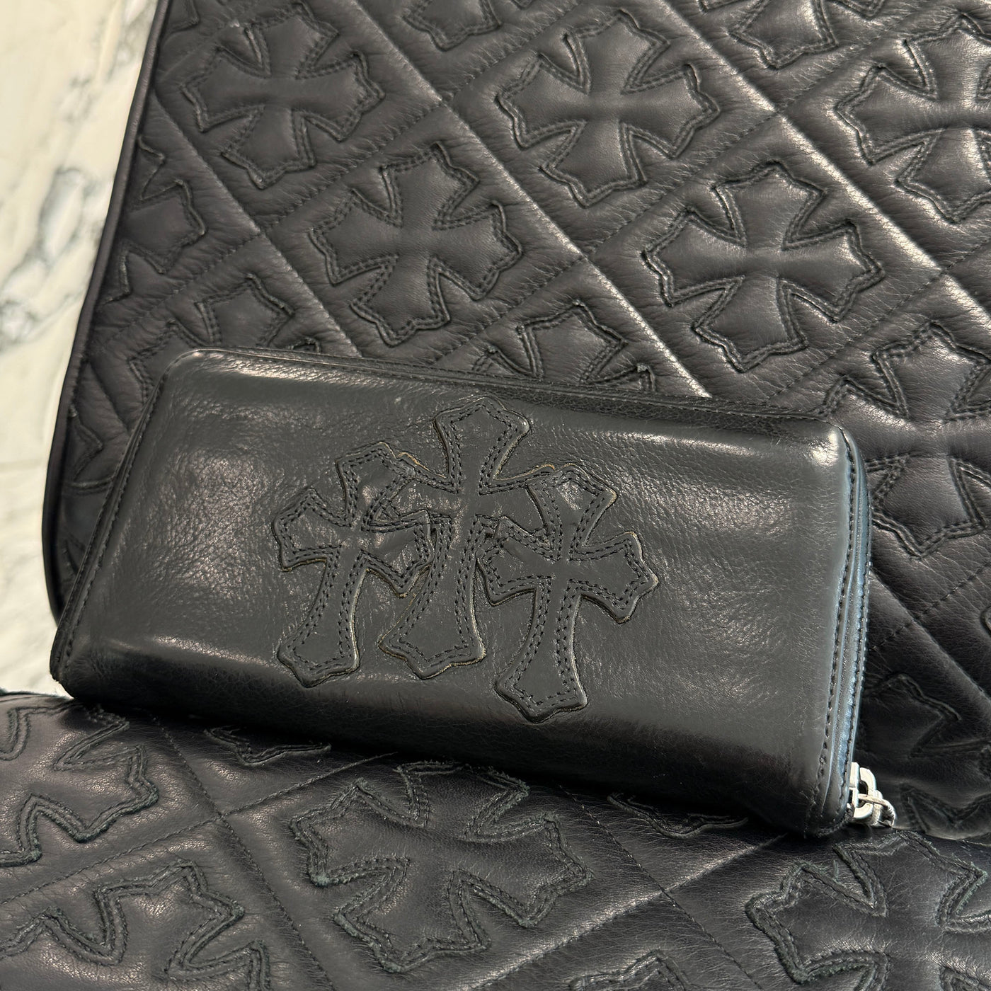 CHROME HEARTS 3 Cemetery Cross Leather Patch REC F ZIP Wallet 