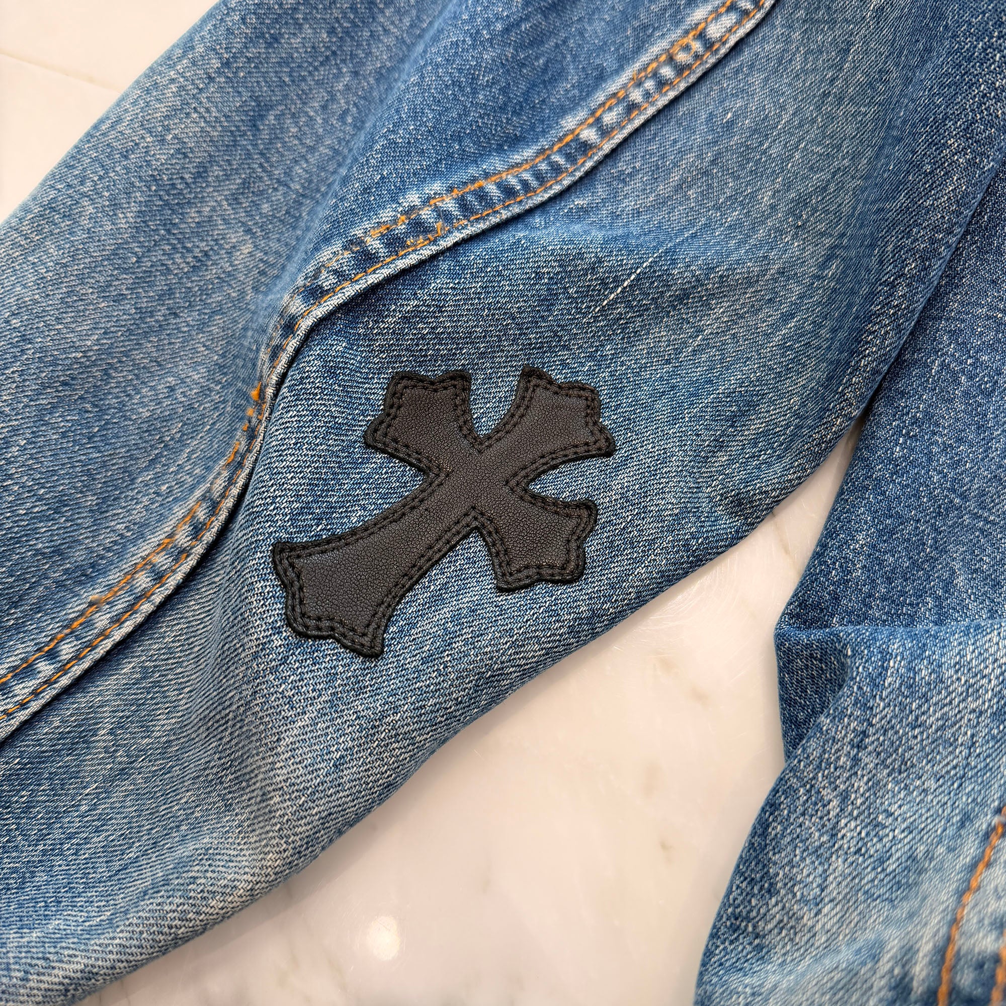 CHROME HEARTS × Levi's VNTG Leather Cross Patch Denim Jacket Size S クロムハーツ × リーバイス ヴィンテージ レザークロスパッチ デニムジャケット サイズS