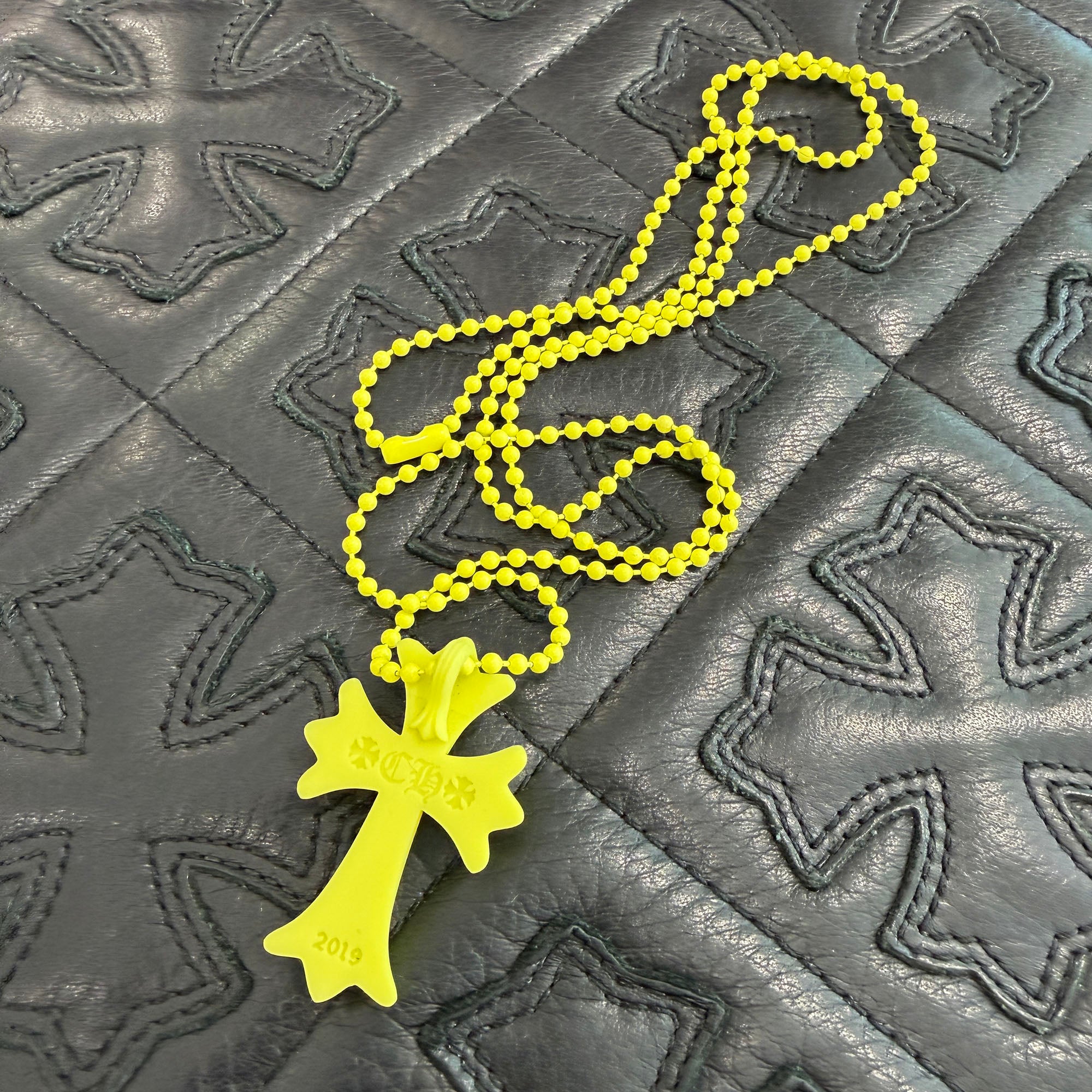 CHROME HEARTS PENDANT CH CRS SML PLSTC クロムハーツ ペンダント CHクロス スモール プラスチック