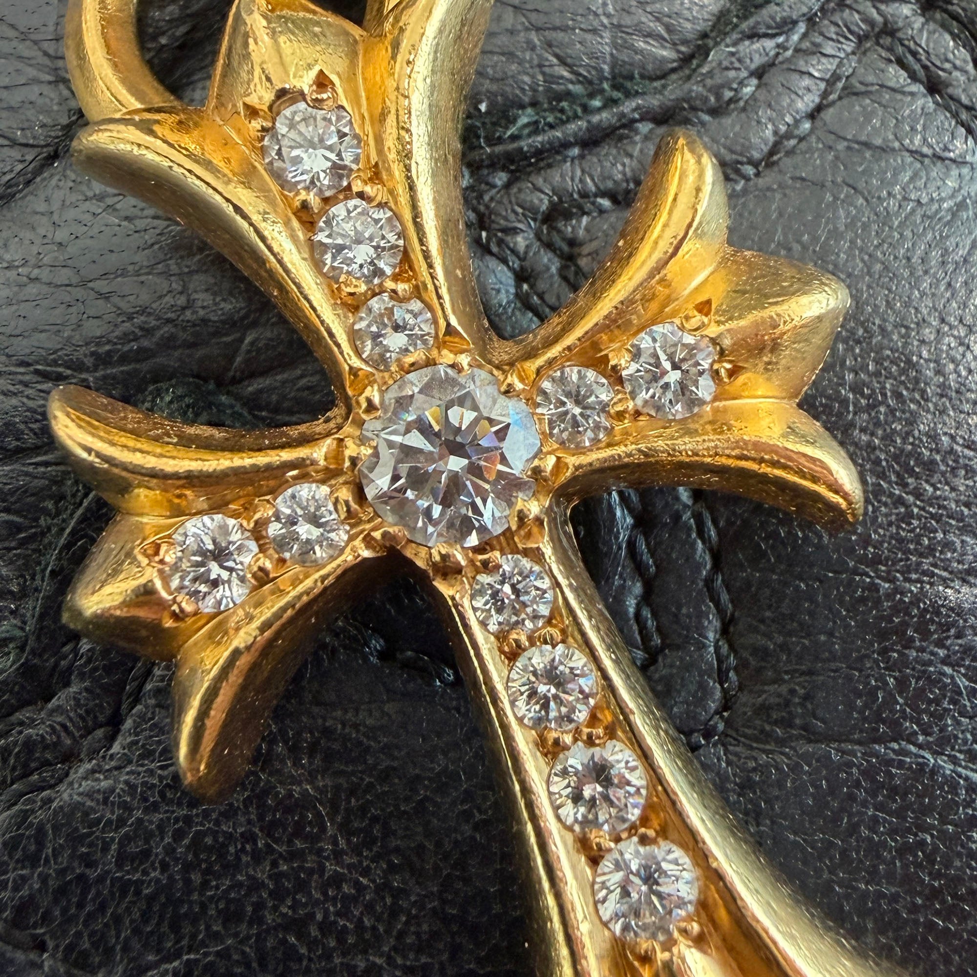 CHROME HEARTS 22K Small CH Cross Pave Diamond With Bail Pendent Top クロムハーツ 22K スモール CHクロス パヴェダイヤモンド ウィズ ベイル ペンダントトップ