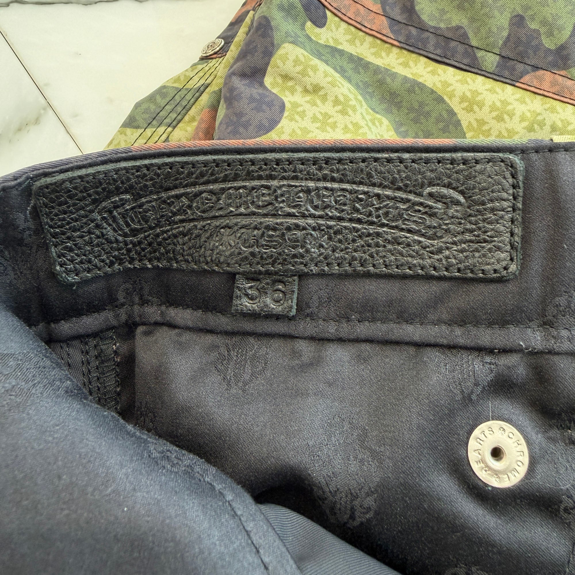 CHROME HEARTS Carpenter Cross Ball Button Camo Nylon Pants Size 36