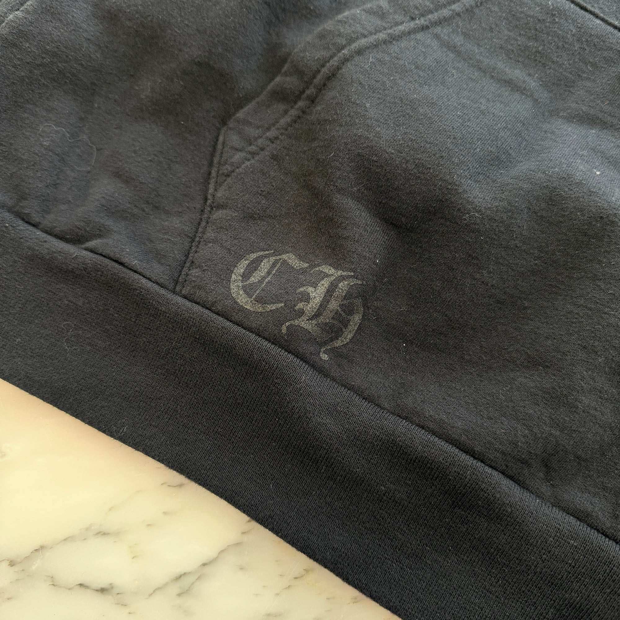 CHROME HEARTS Gradient Vertical Logo Print Pullover Hoodie Size M クロムハーツ グラデーション ヴァーティカルロゴ プリント プルオーバー フーディー サイズM