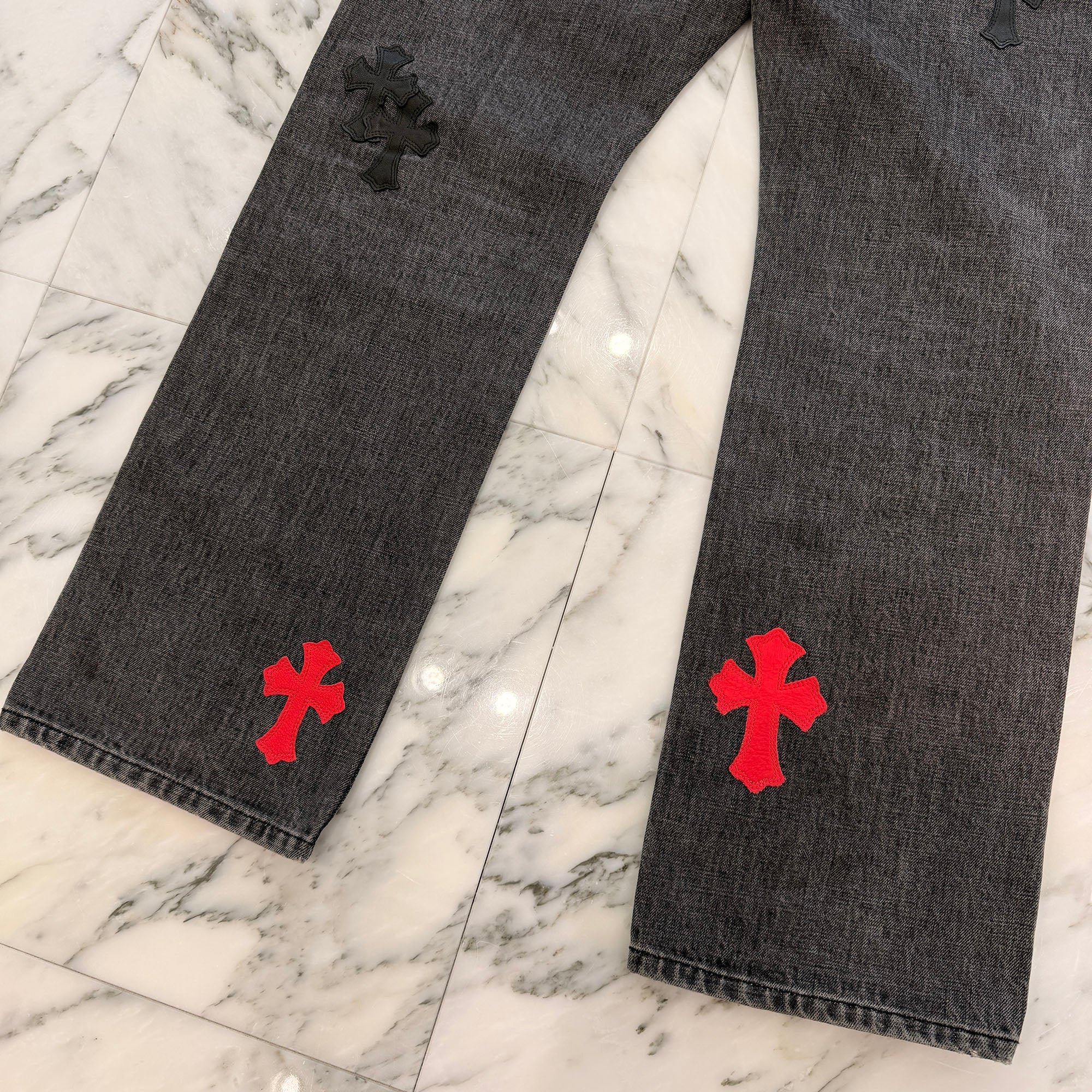 CHROME HEARTS Leather Cross Patch Cross Ball Button Denim Pants Size 34 クロムハーツ レザークロスパッチ クロスボールボタン デニムパンツ サイズ34