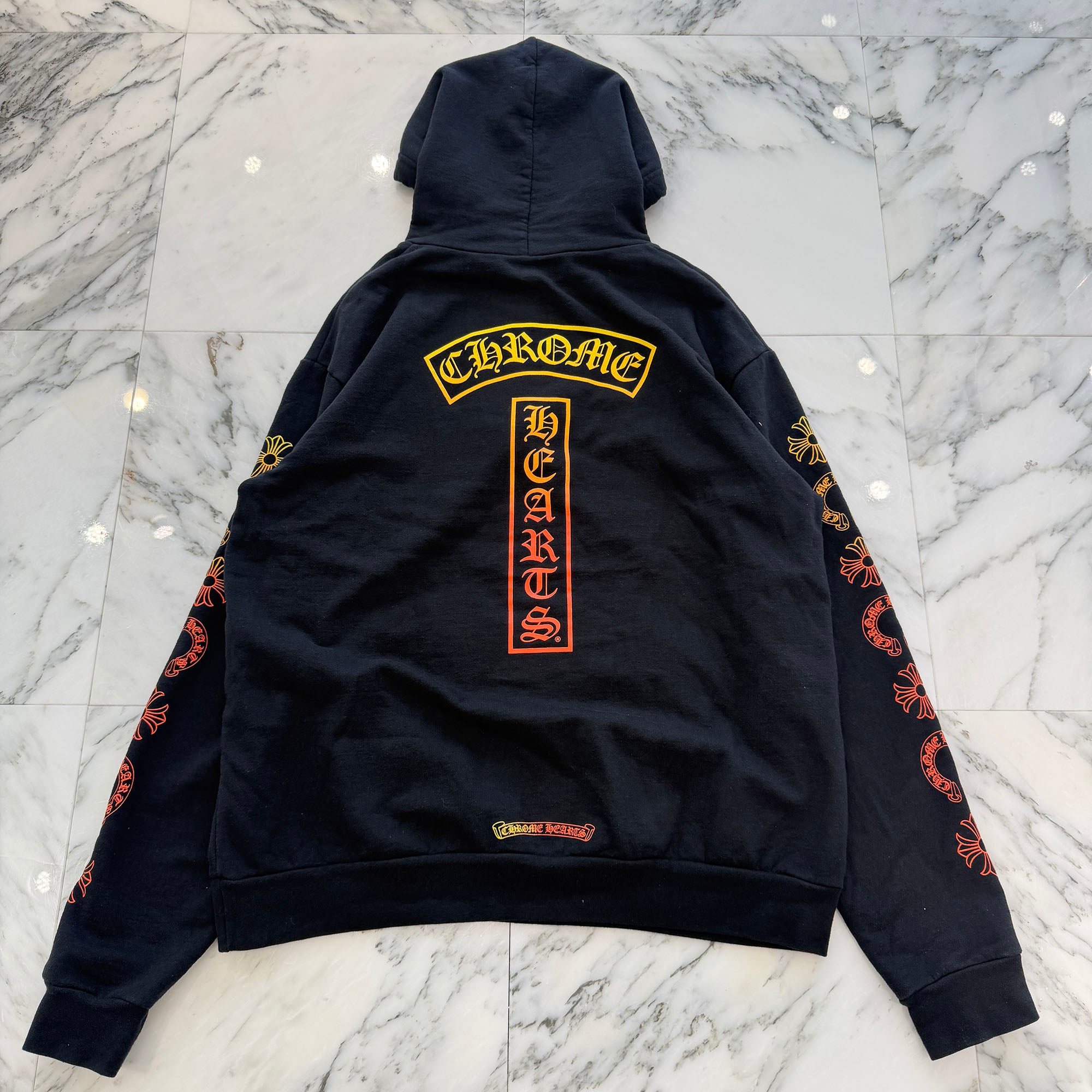 CHROME HEARTS Gradient Vertical Logo Print Pullover Hoodie Size M クロムハーツ グラデーション ヴァーティカルロゴ プリント プルオーバー フーディー サイズM