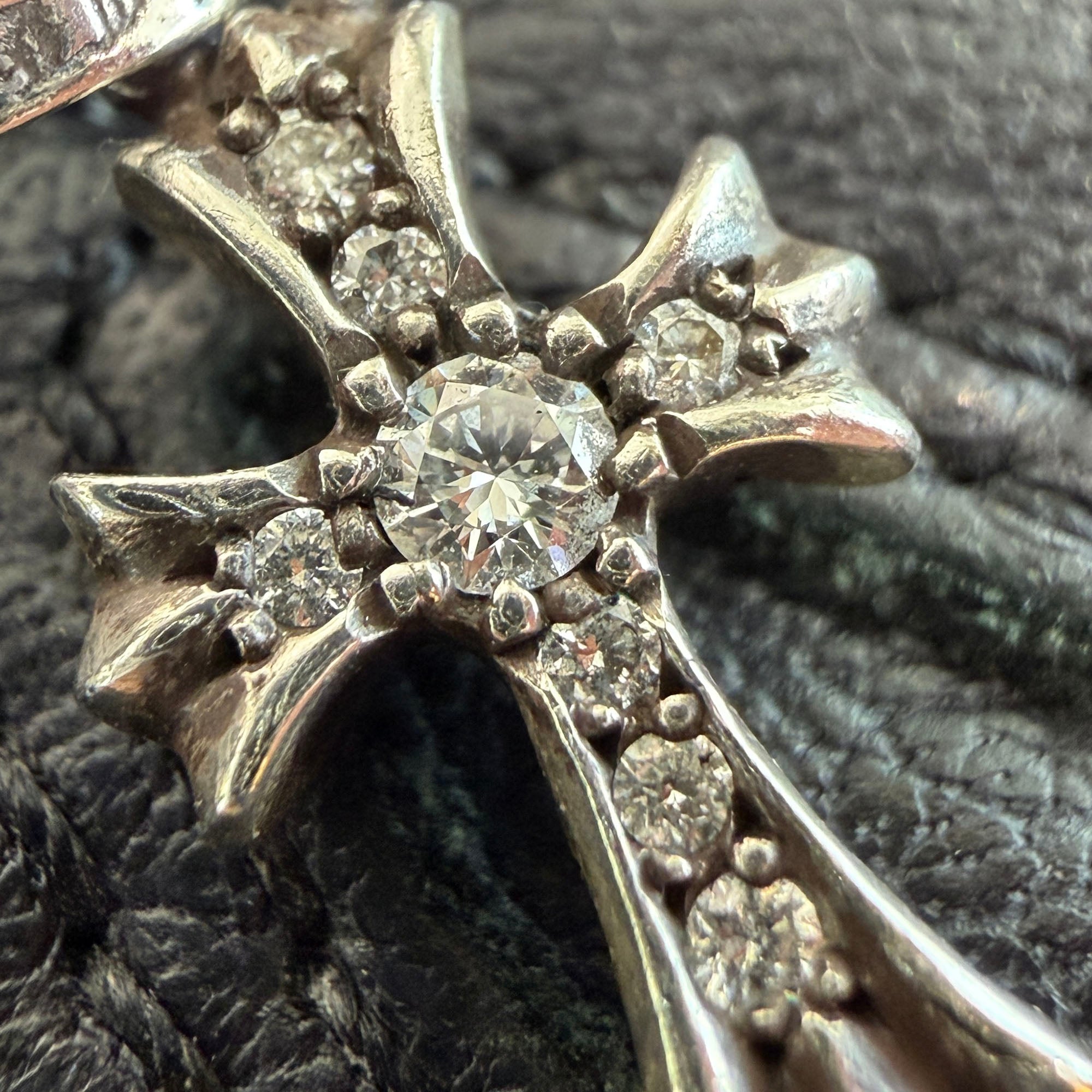 CHROME HEARTS Baby Fat Cross Pave Diamond Pendant Top クロムハーツ