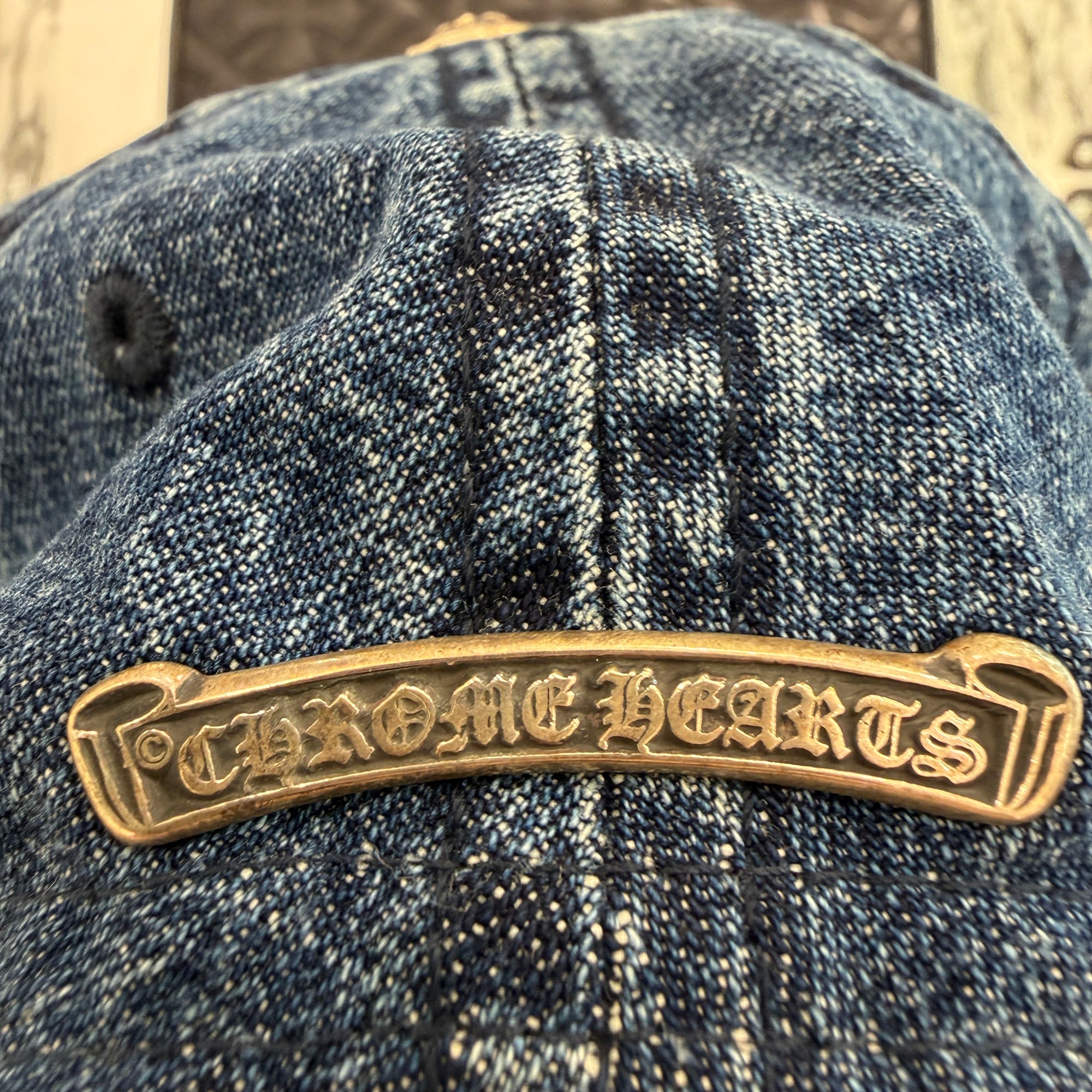 CHROME HEARTS 2024SS Vine Dagger Embroidery Denim Trucker Cap Size ONE SIZE（53-60）クロムハーツ ヴァインダガー 刺繍 デニム トラッカーキャップ サイズONE SIZE（53-60）