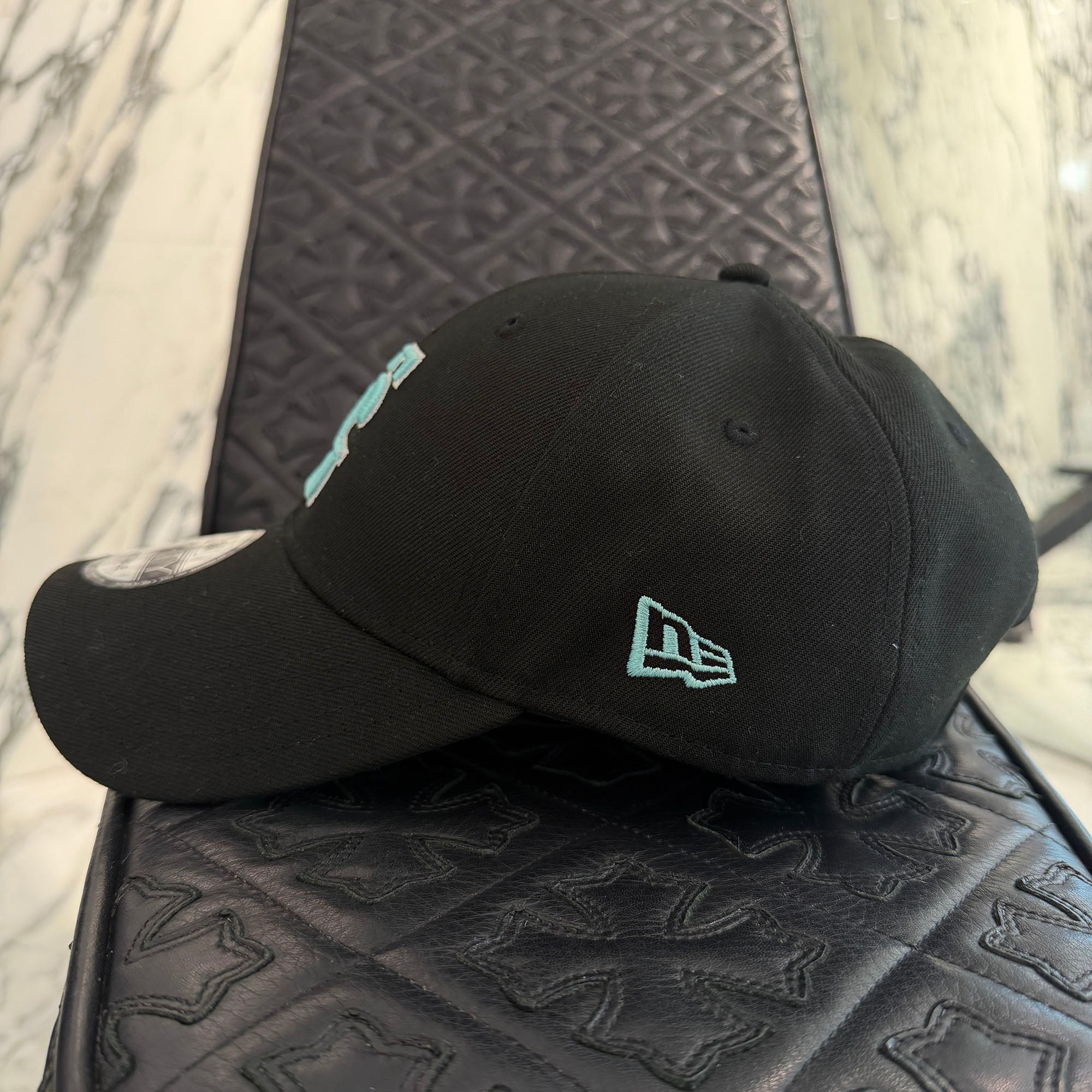 Tiffany Co. × NEW ERA × Giants 2024AW TG Logo Embroidery Baseball Cap RN11493 CA40289 Size 9FORTY ティファニー × ニューエラ × 読売ジャイアンツ TGロゴ刺繍 ベースボール キャップ サイズ9FORTY