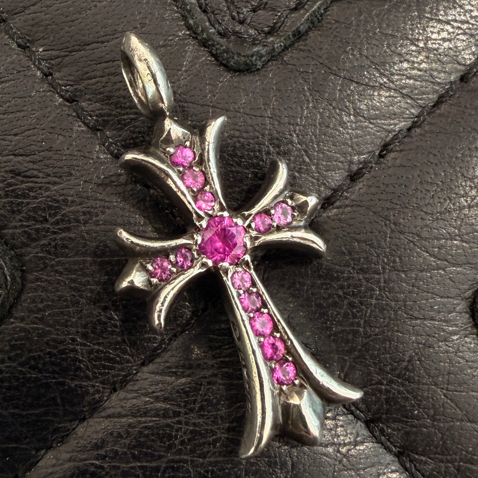 CHROME HEARTS Tiny Fat Cross Pave Pink Sapphire Pendant Top クロムハーツ タイニーファットクロス ピンクサファイア ペンダントトップ