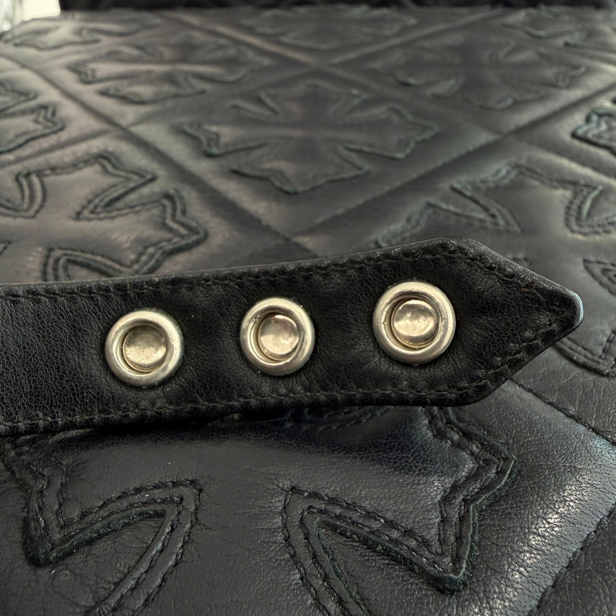 CHROME HEARTS × The Rolling Stones Lip & Tong 3BTN 2SNP LEATHER BRACELET クロムハーツ × ザローリングストーンズ リップアンドタン 3ボタン 2スナップ レザーブレスレット