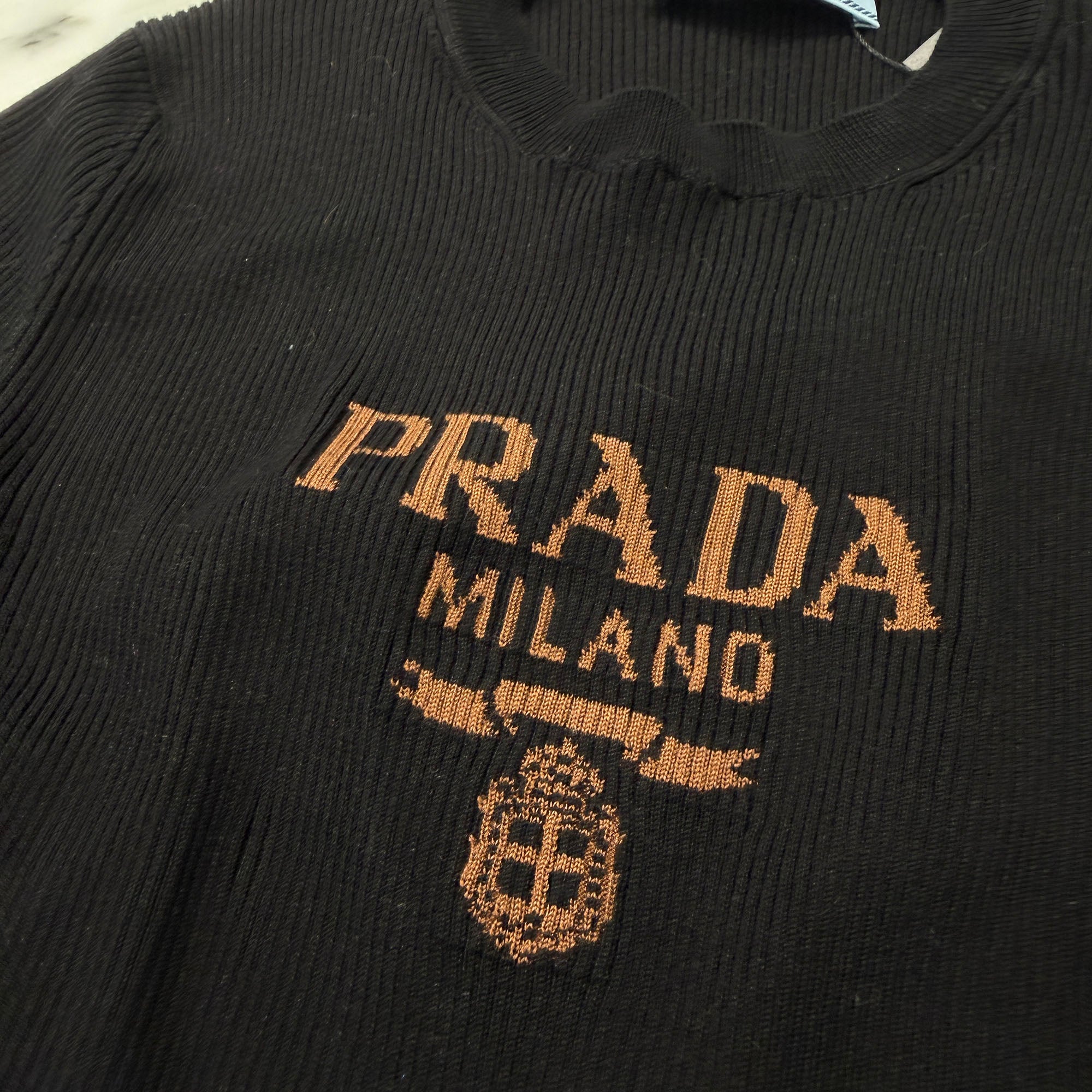 PRADA 2025SS Logo Embroidered Crew Neck Cropped Knit Sweater P24S1G S222 11MY Size 36 プラダ ロゴ 刺繍 クルーネック クロップド ニットセーター サイズ36