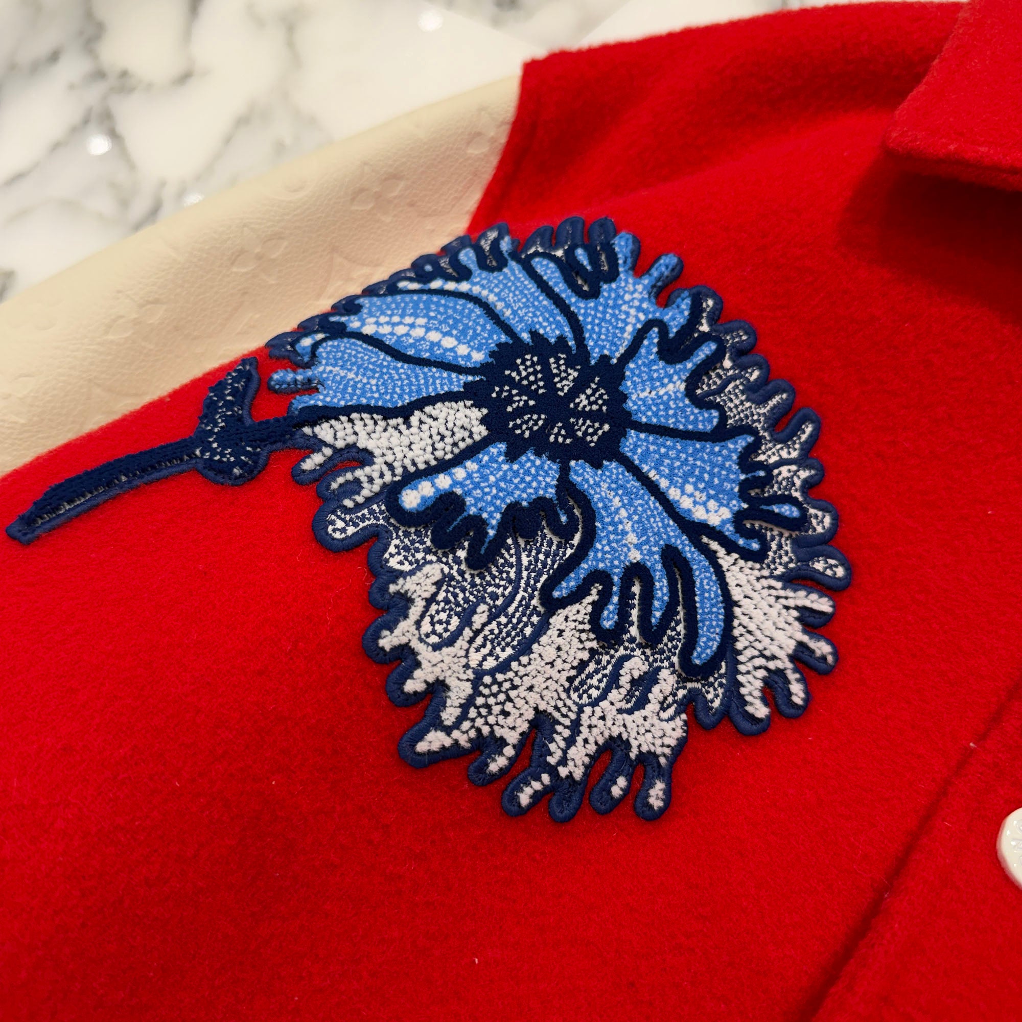 LOUIS VUITTON × YAYOI KUSAMA 2023SS Psychedelic Flower Embroidered Varsity Blouson Jacket 1AB8I1 Size 46 ルイヴィトン×草間彌生 サイケデリック フラワー エンブロイダード バーシティ ブルゾン ジャケット サイズ46