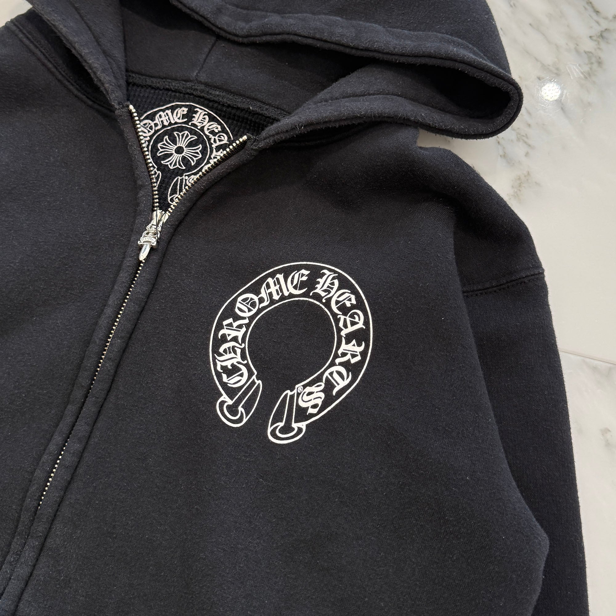 CHROME HEARTS OLD Back Scroll Arm Cross Zip Up Hoodie Size M クロムハーツ オールド バック スクロール アームクロス ジップアップ フーディ サイズM