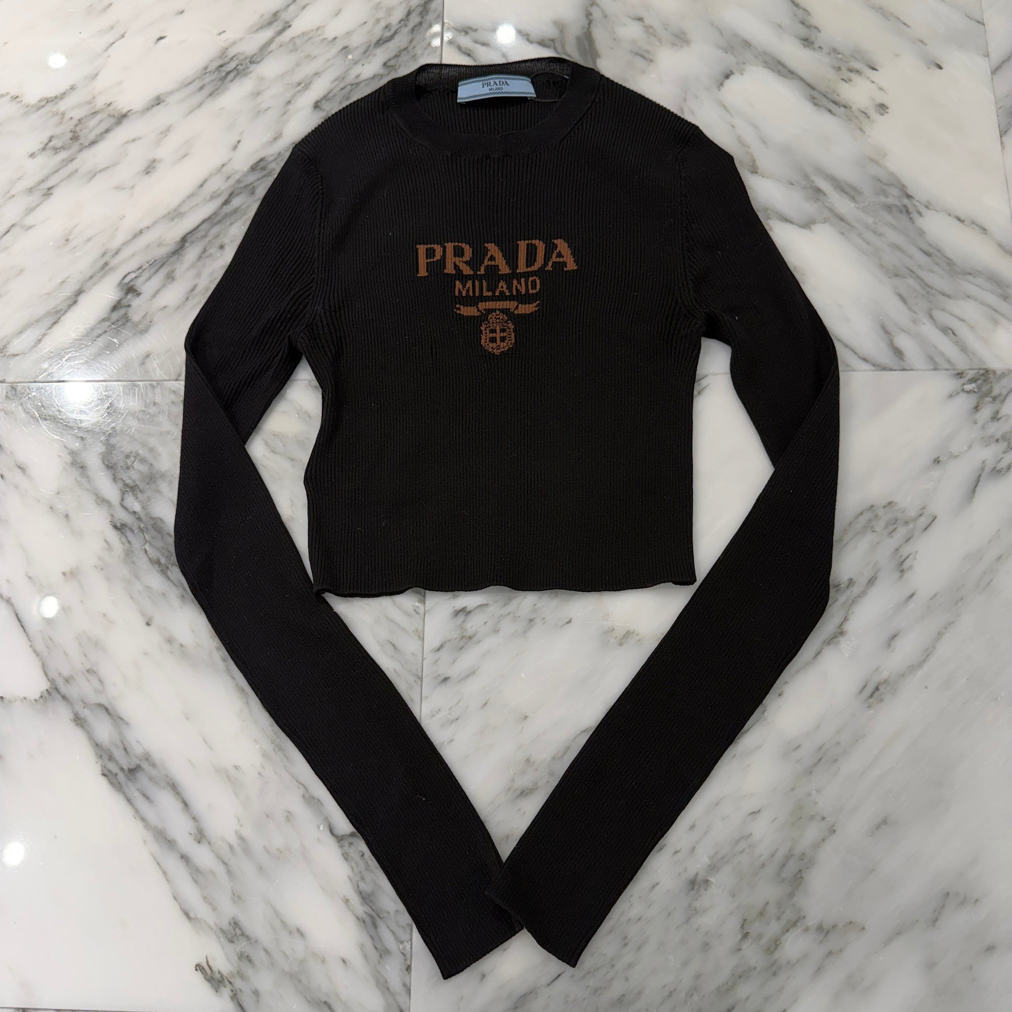 PRADA 2025SS Logo Embroidered Crew Neck Cropped Knit Sweater P24S1G S222 11MY Size 36 プラダ ロゴ 刺繍 クルーネック クロップド ニットセーター サイズ36