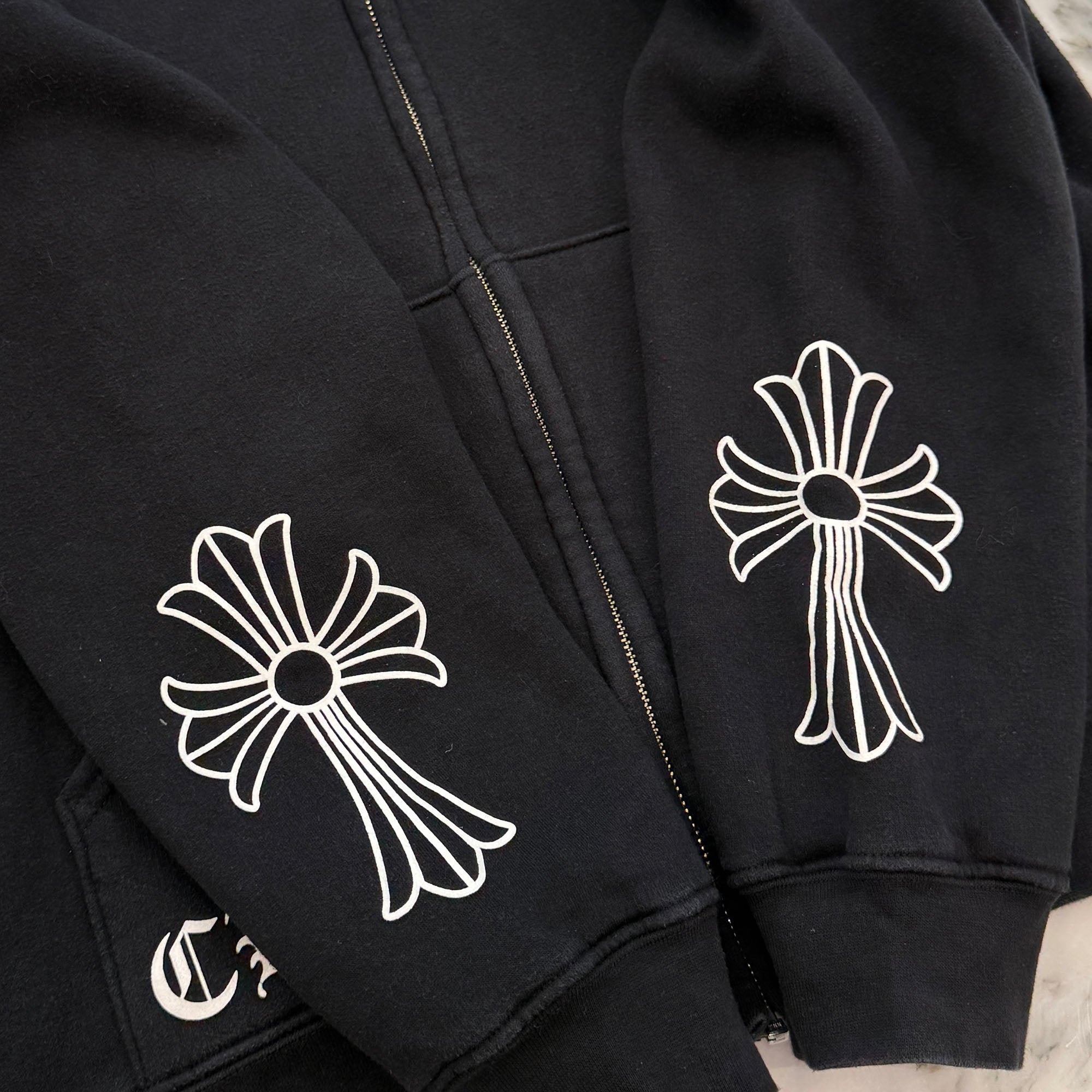 CHROME HEARTS OLD Back Scroll Arm Cross Zip Up Hoodie Size M クロムハーツ オールド バック スクロール アームクロス ジップアップ フーディ サイズM