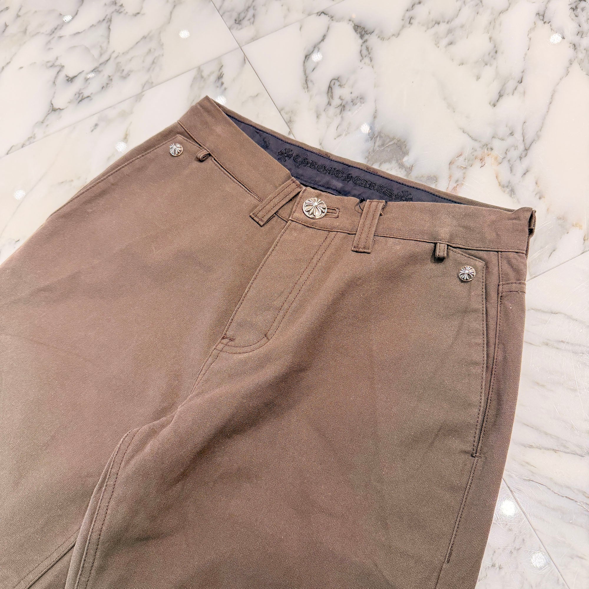 CHROME HEARTS Cemetery Cross Leather Patch Cotton Cargo Pants Size 28 クロムハーツ セメタリー クロス レザー パッチ コットン カーゴ パンツ ブラウン サイズ28