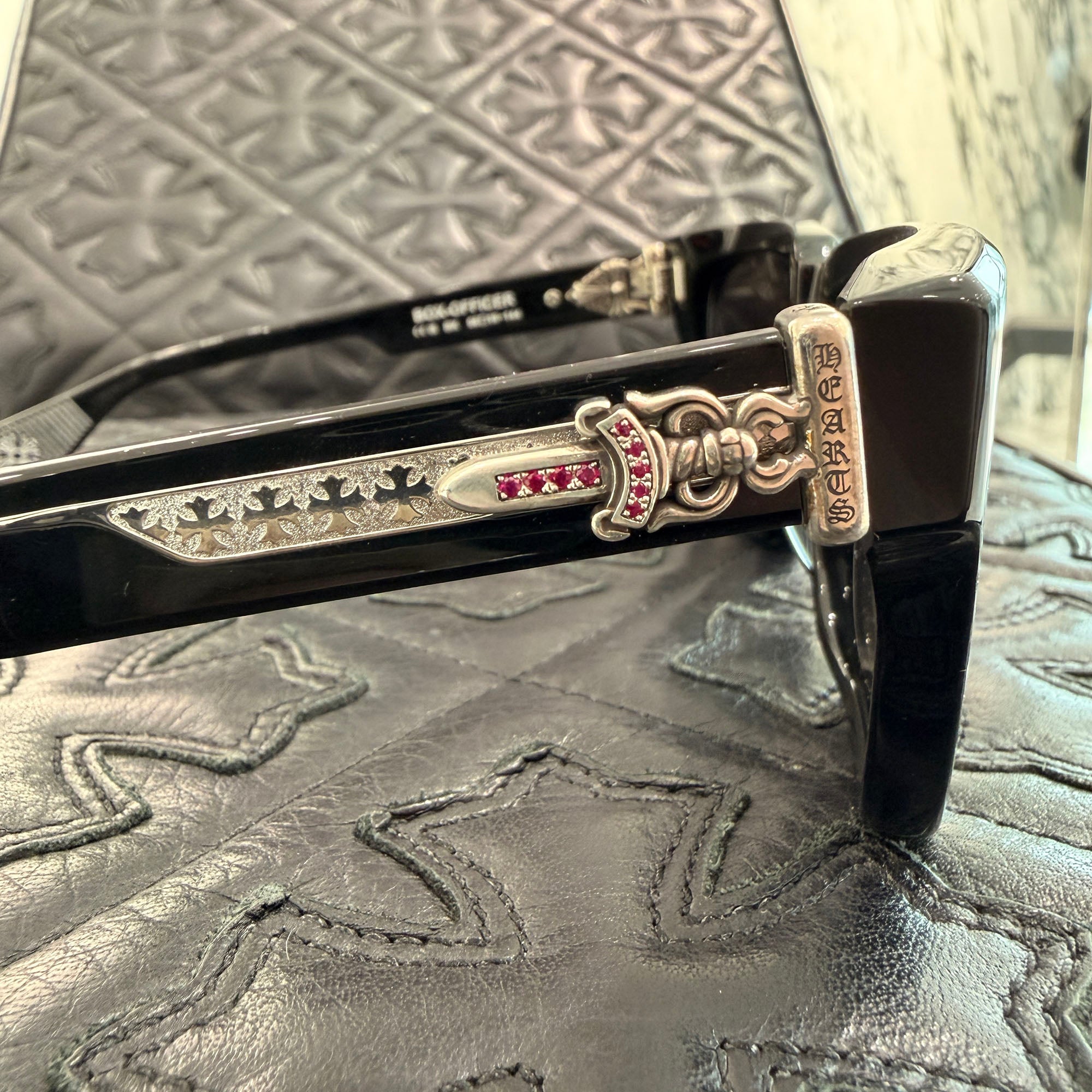 CHROME HEARTS BOX-OFFICER Sunglasses Ruby Dagger Size 56□19-144 クロムハーツ ボックスオフィサー サングラス ルビーダガー サイズ56□19-144