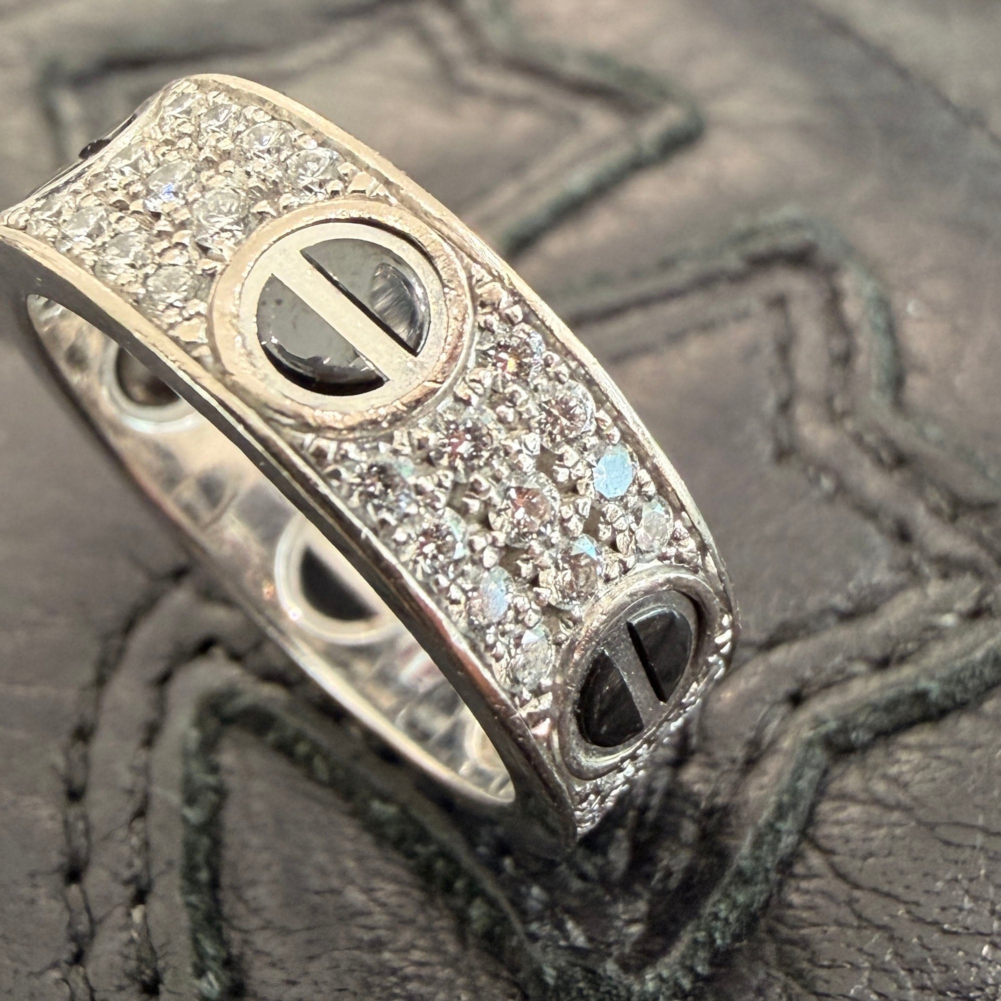 Cartier Au750 WG Love Ring Classic Model Pavé Diamond B4207600