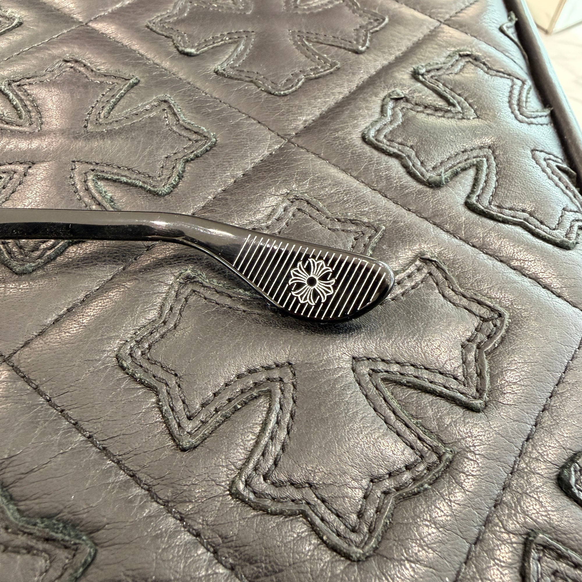 CHROME HEARTS BOX-OFFICER Sunglasses Ruby Dagger Size 56□19-144 クロムハーツ ボックスオフィサー サングラス ルビーダガー サイズ56□19-144