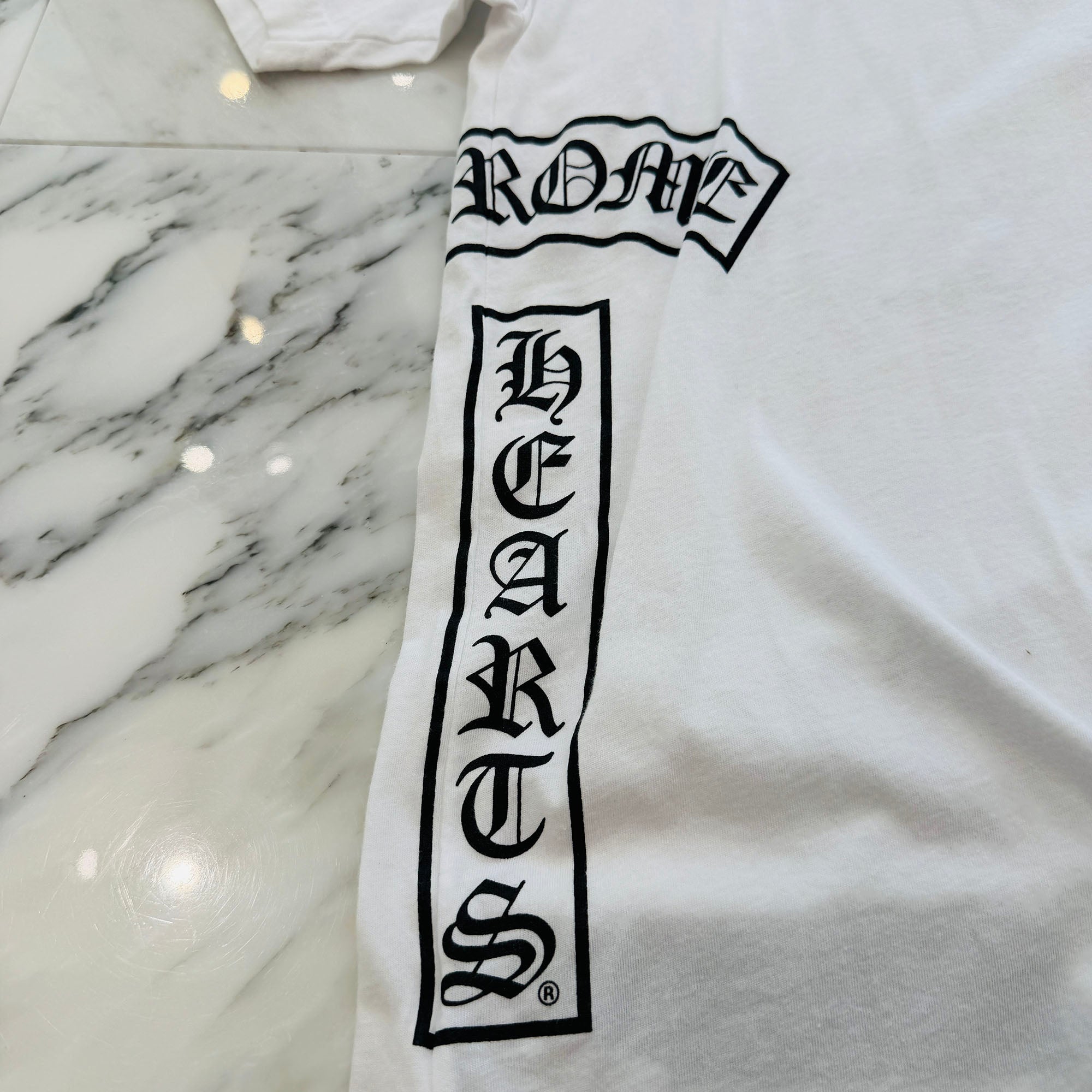CHROME HEARTS Horseshoe Side Vertical Logo Tee Size M クロムハーツ ホースシュー サイド ヴァーティカルロゴ Tシャツ サイズM