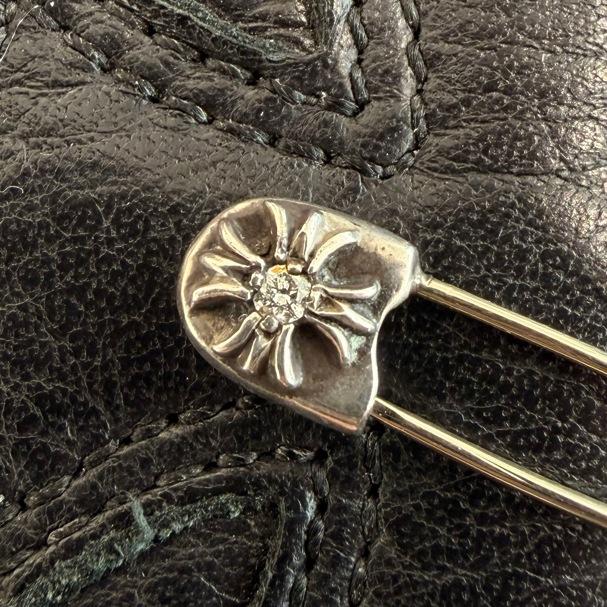 CHROME HEARTS Safety Pin 1 Diamond Pendant Charm クロムハーツ セーフティ ピン 1ダイヤモンド ペンダントチャーム