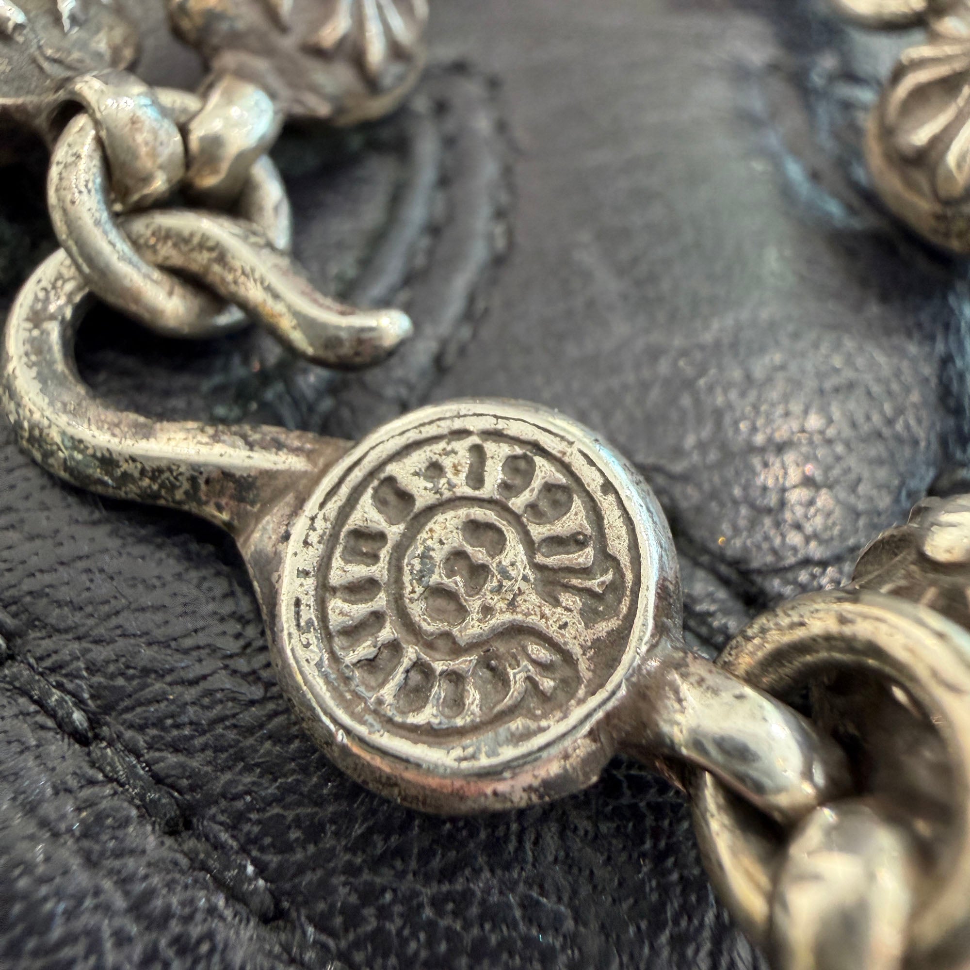 CHROME HEARTS Cross Ball Tiny CH Cross Bracelet クロムハーツ クロスボール タイニーCHクロス ブレスレット