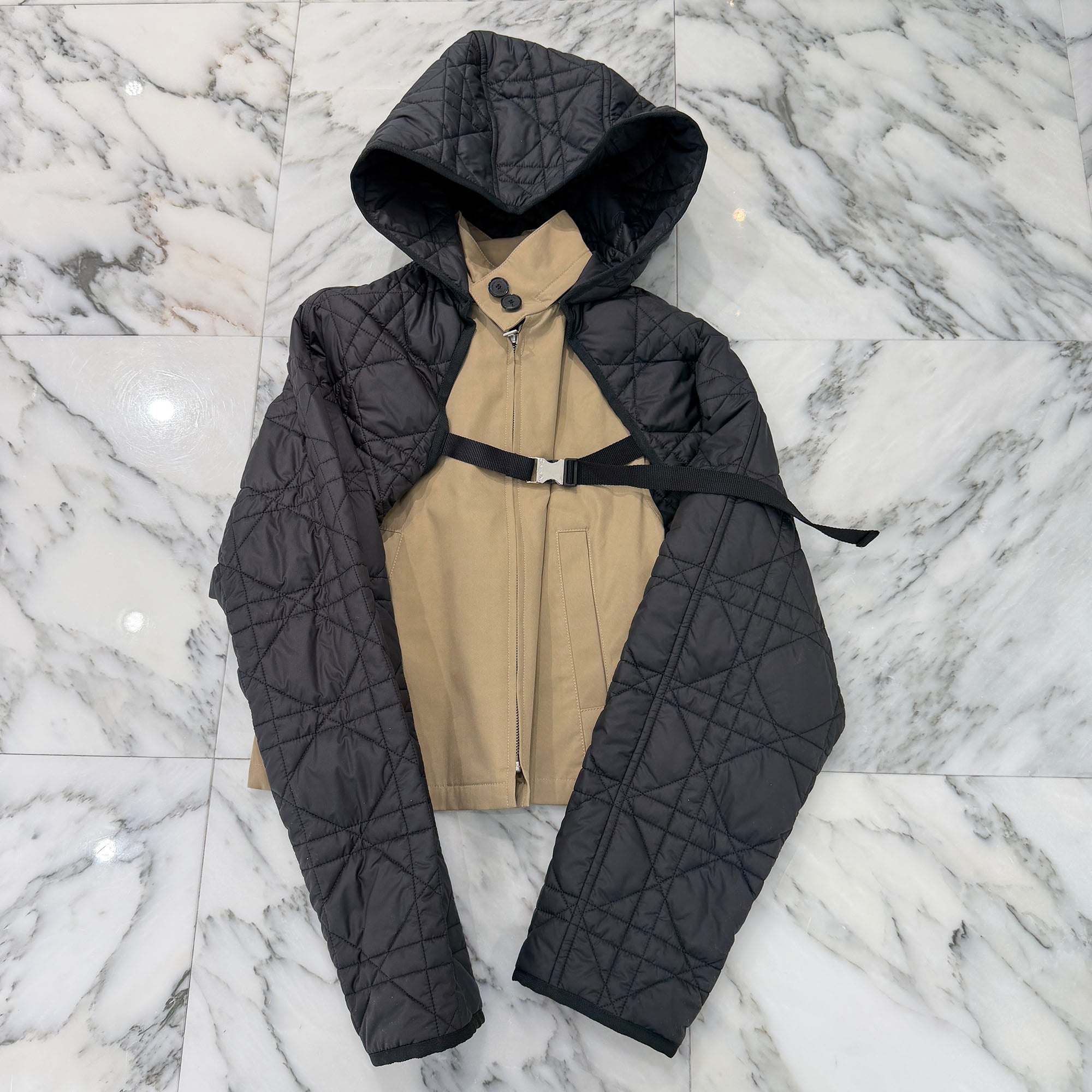 DIOR Bee Embroidery 2-in-1 Short Peacoat 341C36A3332 Size 38 ディオール ビー刺繍 2-in-1 ショートピーコート サイズ38