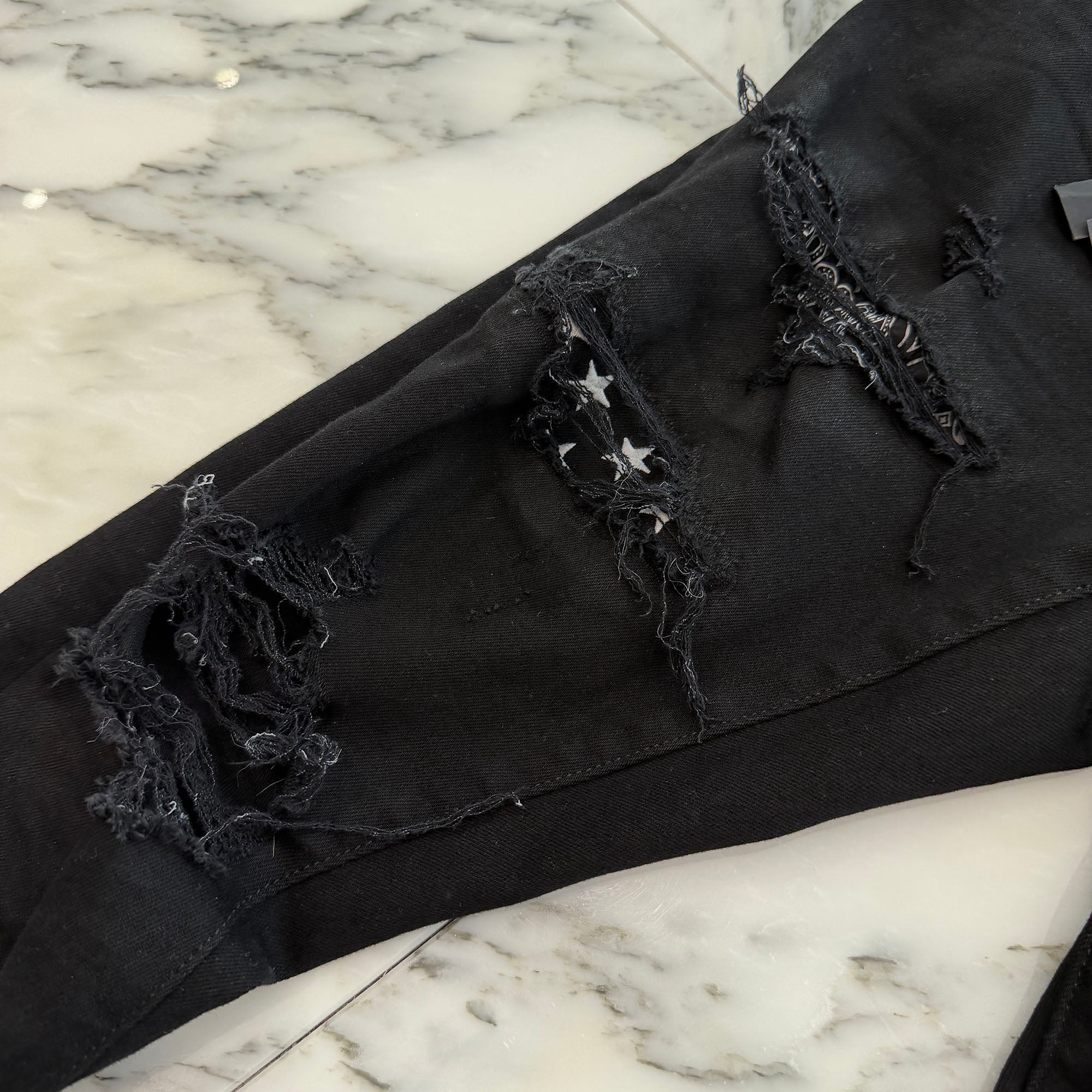 AMIRI MX-1 Bandana Patch Distressed Skinny Jeans  Size 32 アミリ MX-1 バンダナ ダメージ スキニージーンズ サイズ32