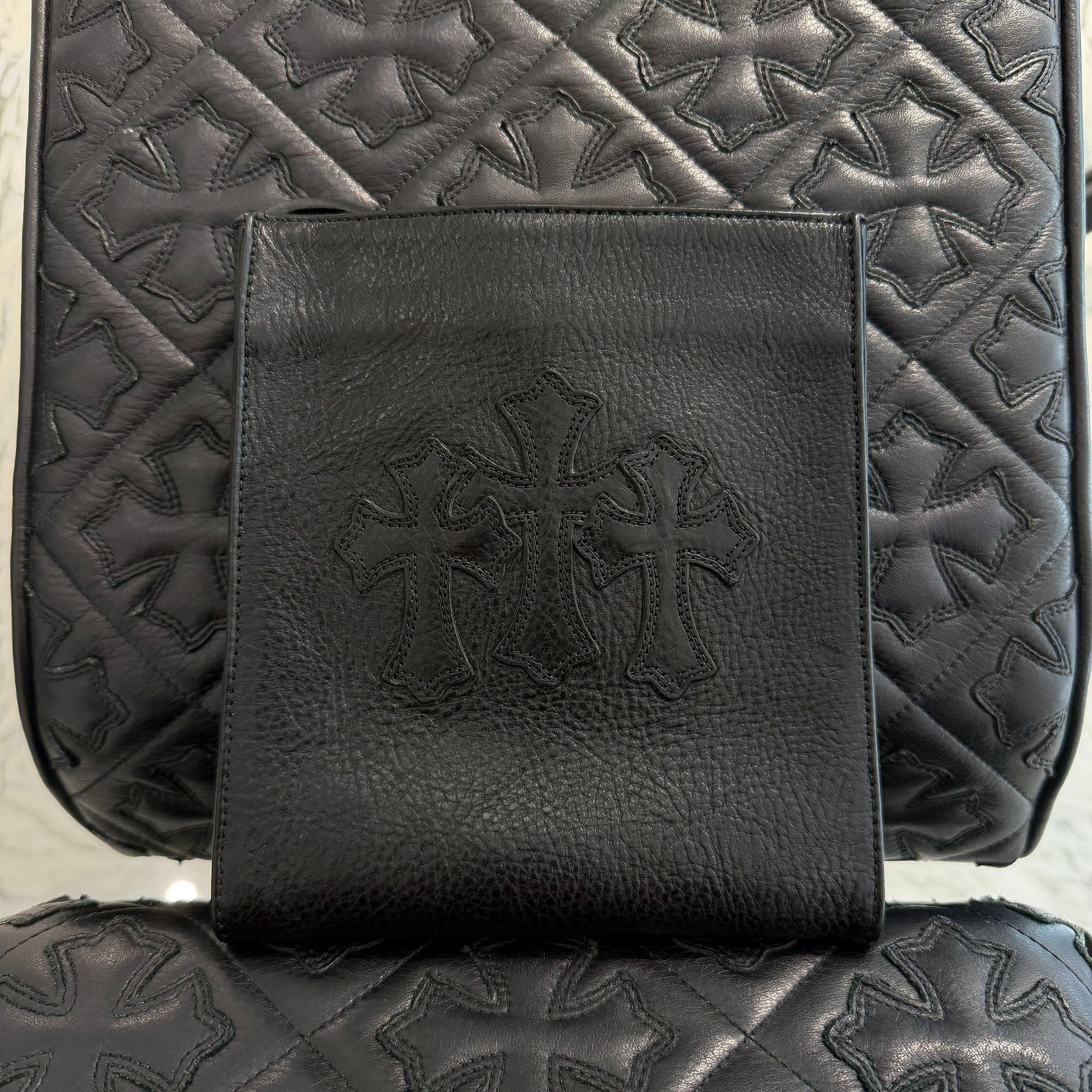CHROME HEARTS Square Pocket 3 Cemetery Cross Leather Patch Shoulder Bag クロムハーツ スクエアポケット 3セメタリークロス レザーパッチ ショルダーバッグ