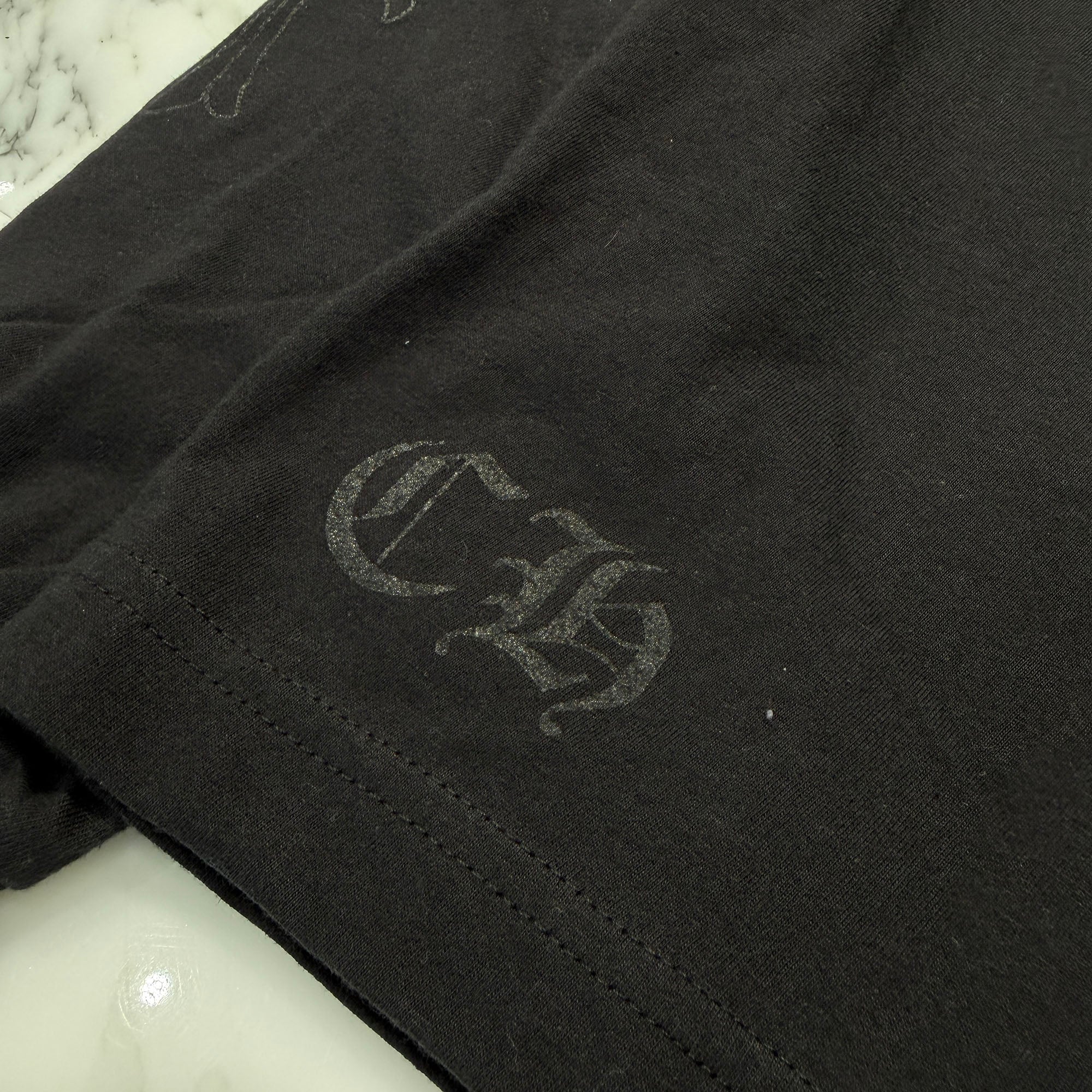 CHROME HEARTS Miami Limited Vertical Logo Cemetery Cross Long Sleeve Tee Size L クロムハーツ マイアミ限定 ヴァーティカルロゴ セメタリークロス Tシャツ サイズL