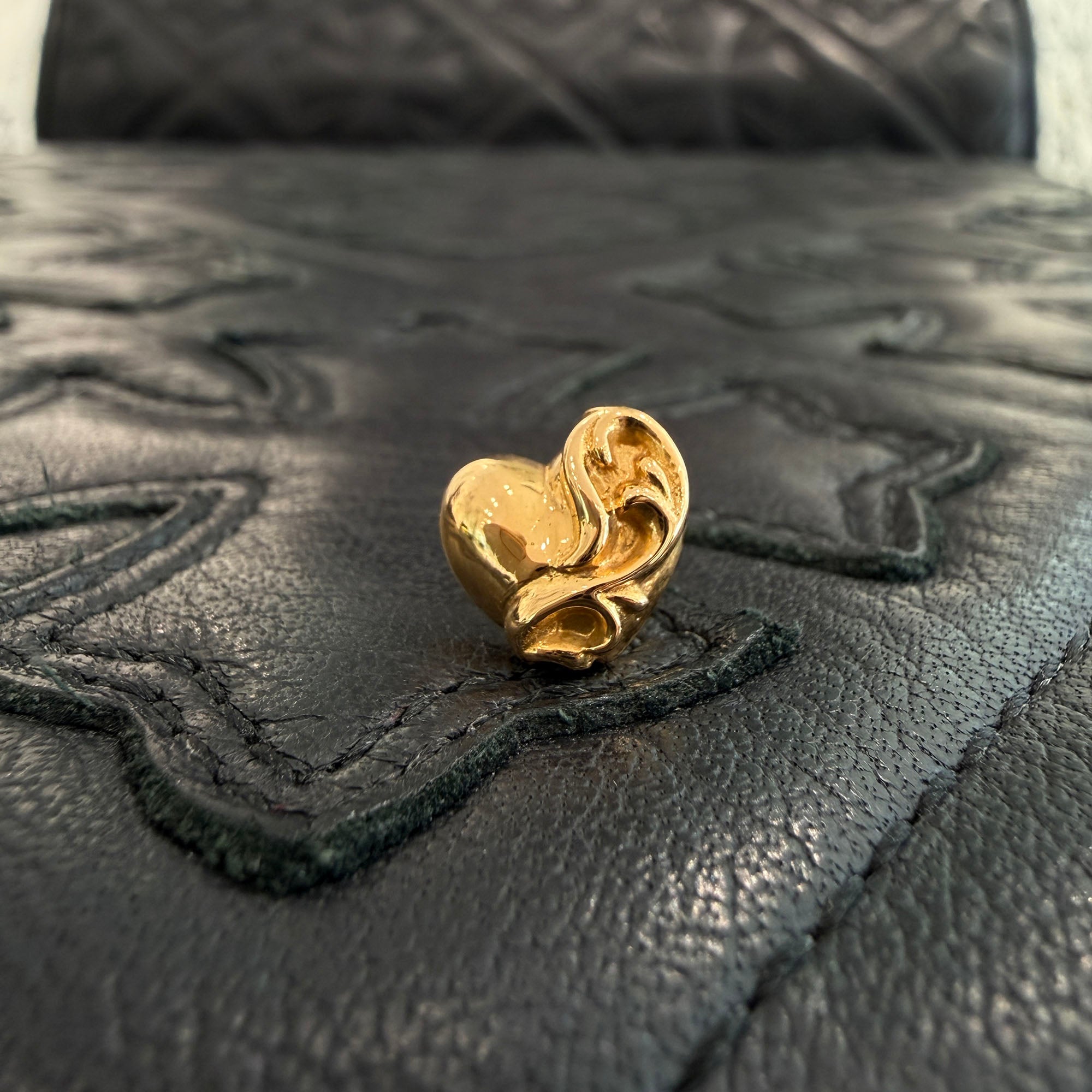 CHROME HEARTS 22K Viny Heart Stud Earrings クロムハーツ 22K ヴィニーハート スタッド イヤリング ピアス