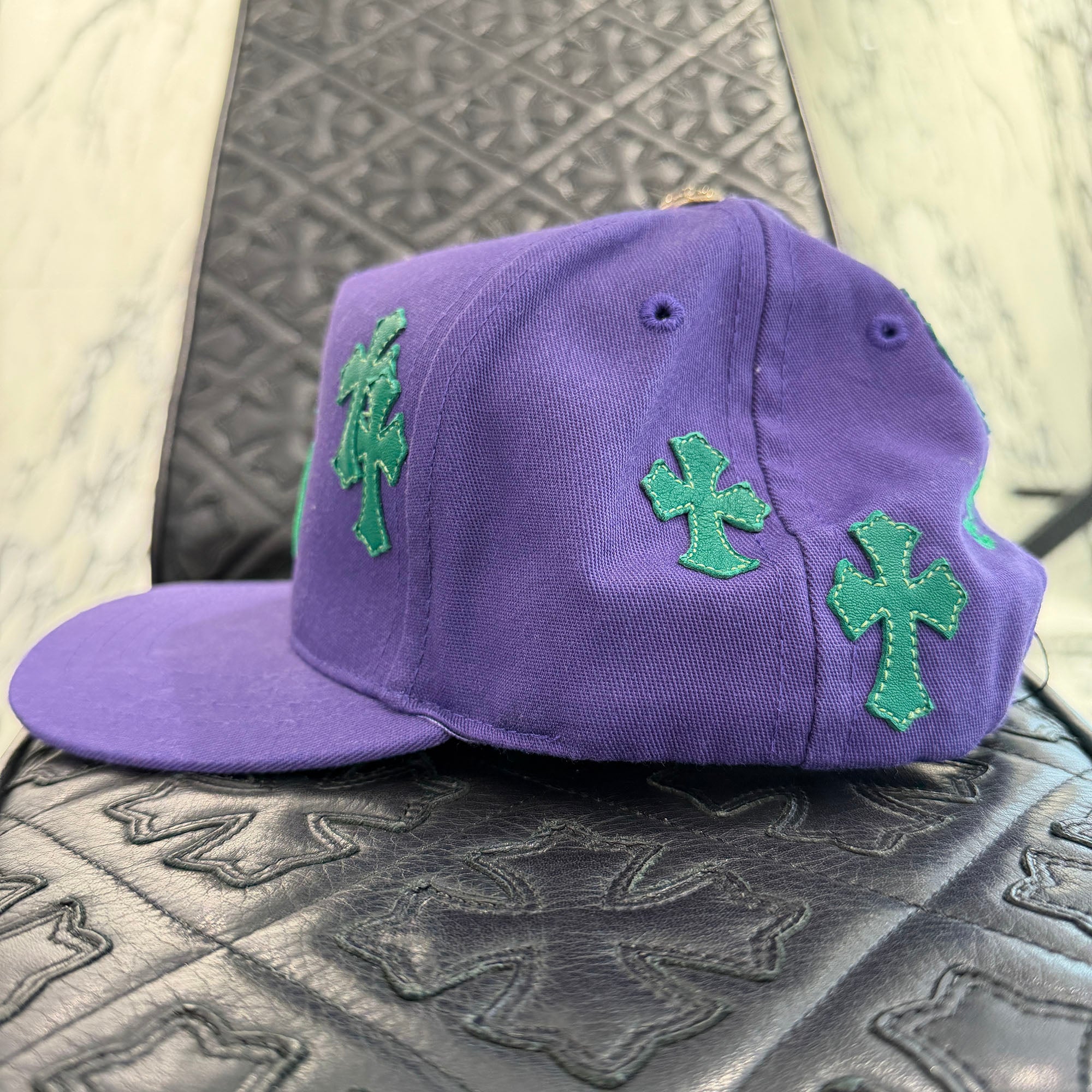 CHROME HEARTS Cemetery Cross Patch Trucker Cap ONE SIZE (51-61) クロムハーツ セメタリークロスパッチ トラッカーキャップ ONE SIZE (51-61)