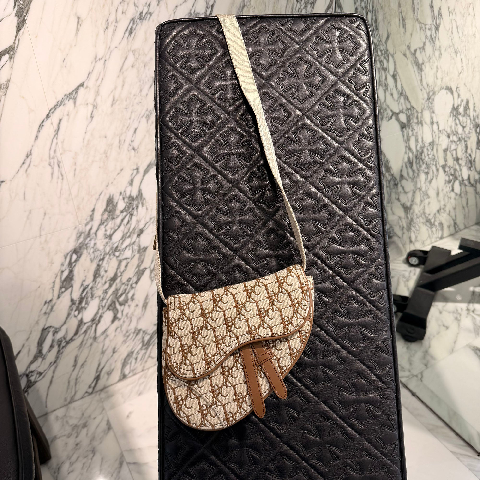 DIOR × Travis Scott 2022AW "CACTUS JACK" Saddle Bag 1ADME130YKS ディオール × トラヴィススコット "カクタス ジャック" サドルバッグ