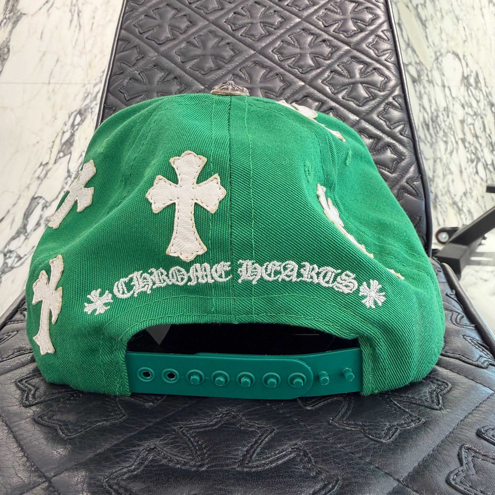 CHROME HEARTS Cemetery Cross Patch Trucker Cap ONE SIZE (53-60) クロムハーツ セメタリークロス トラッカーキャップ サイズ ONE SIZE (53-60)