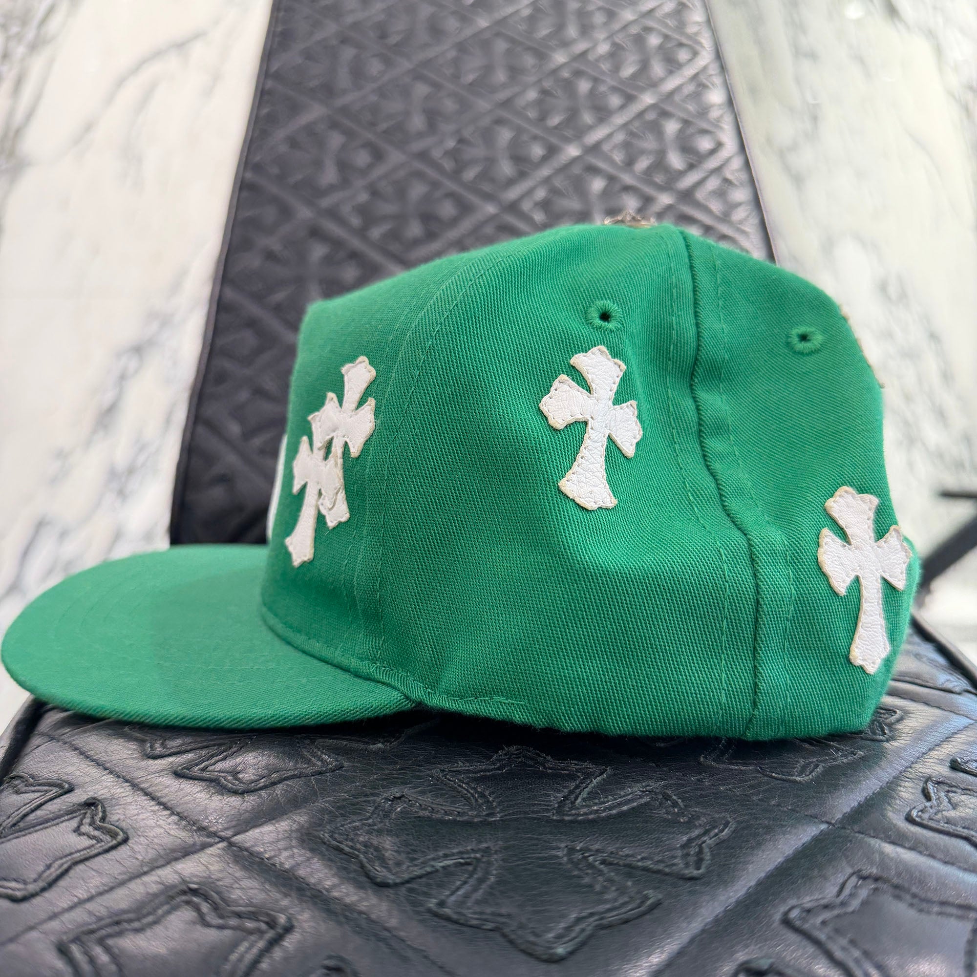 CHROME HEARTS Cemetery Cross Patch Trucker Cap ONE SIZE (53-60) クロムハーツ セメタリークロス トラッカーキャップ サイズ ONE SIZE (53-60)