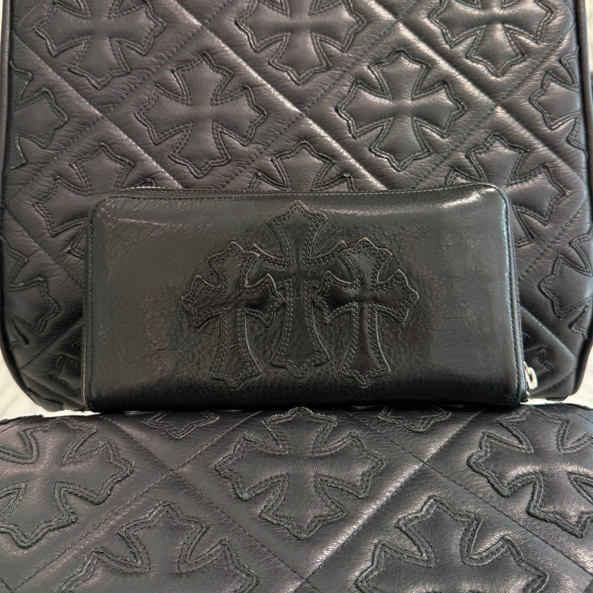 CHROME HEARTS 3 Cemetery Leather Cross Patch F Zip Wallet クロムハーツ 3 セメタリー レザークロスパッチ Fジップ ウォレット