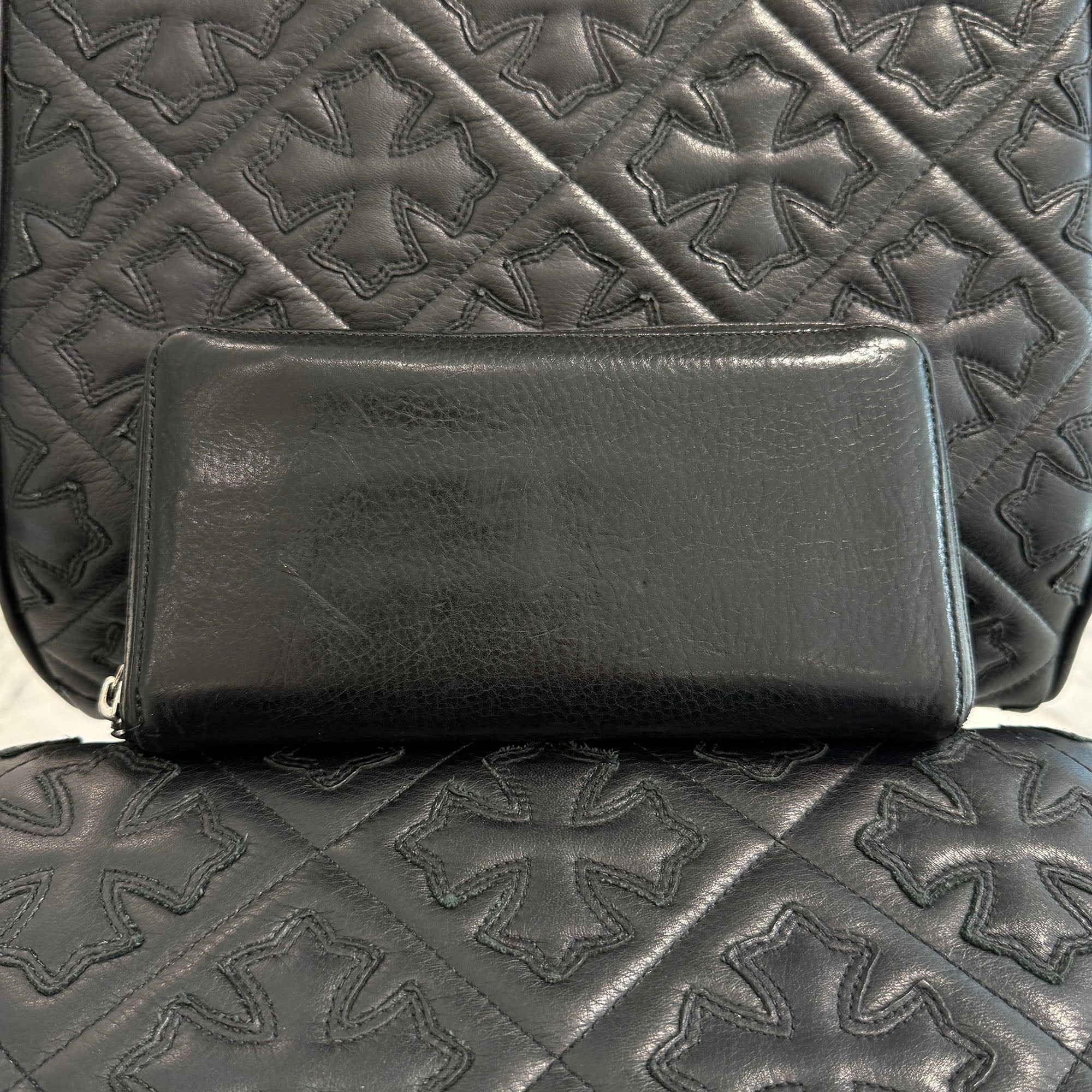 CHROME HEARTS 3 Cemetery Leather Cross Patch F Zip Wallet クロムハーツ 3 セメタリー レザークロスパッチ Fジップ ウォレット