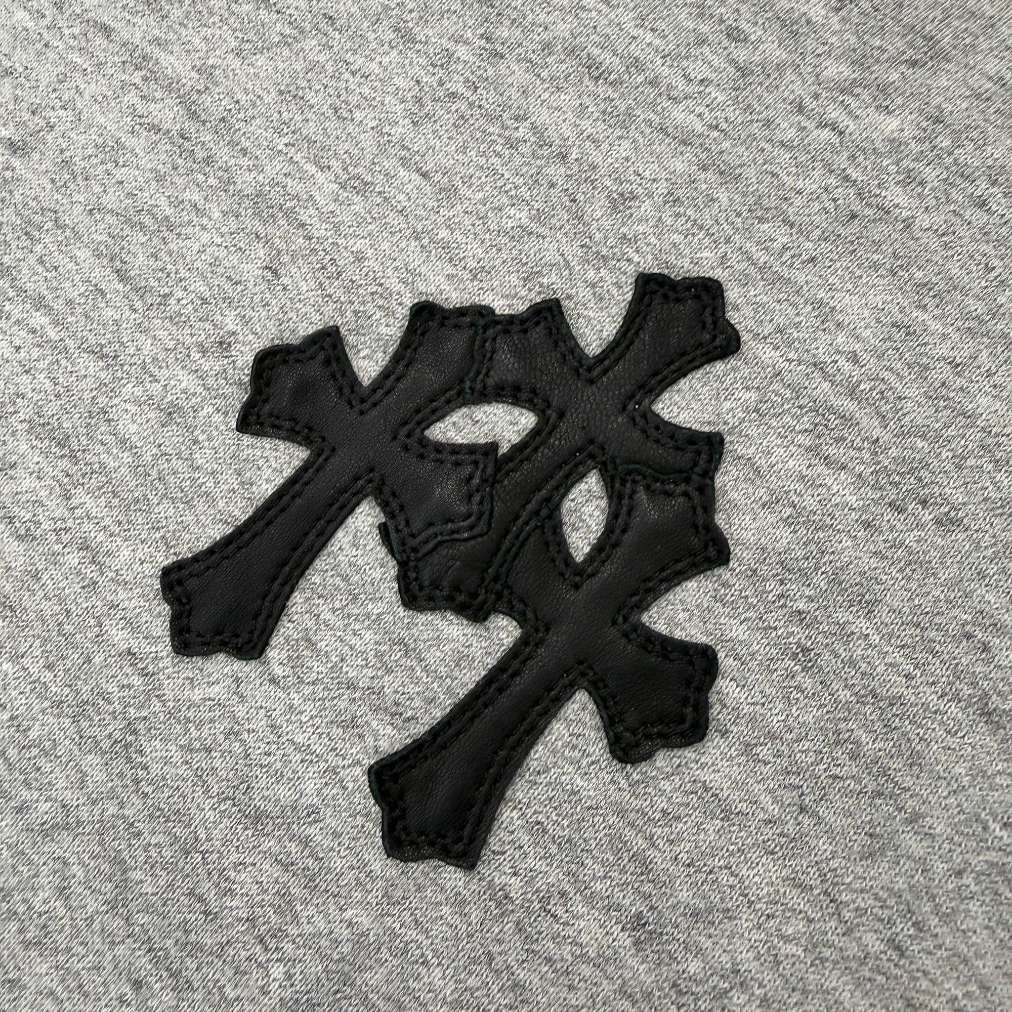 CHROME HEARTS Y NOT Cemetery Cross Leather Patch Pocket Sweat Tee Size S クロムハーツ ワイノット セメタリークロス レザーパッチ ポケット スウェット Tシャツ サイズS