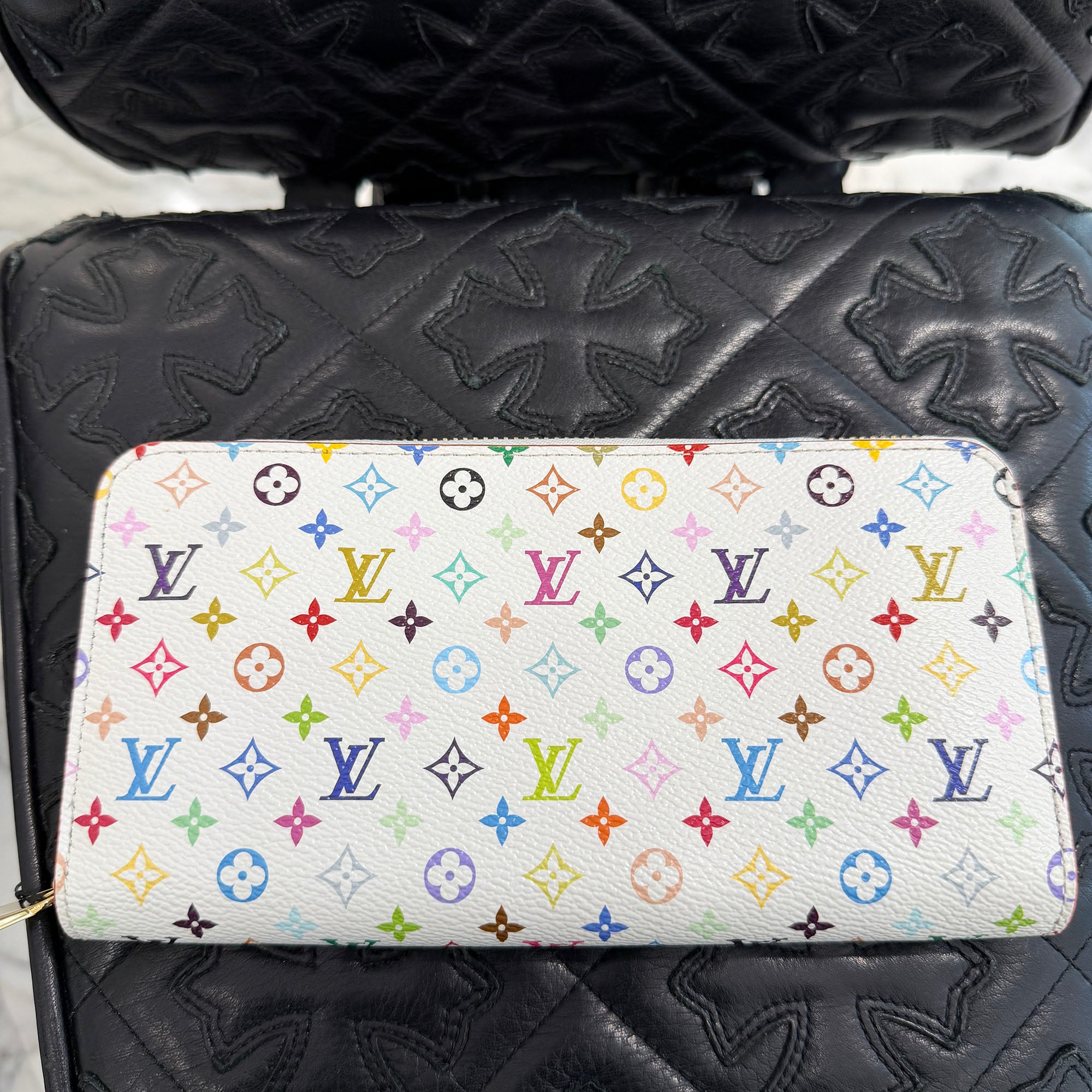 LOUIS VUITTON × Takashi Murakami 2025SS Multicolor Monogram Zippy Wallet M13922 ルイヴィトン × 村上隆 マルチカラー モノグラム ジッピー ウォレット