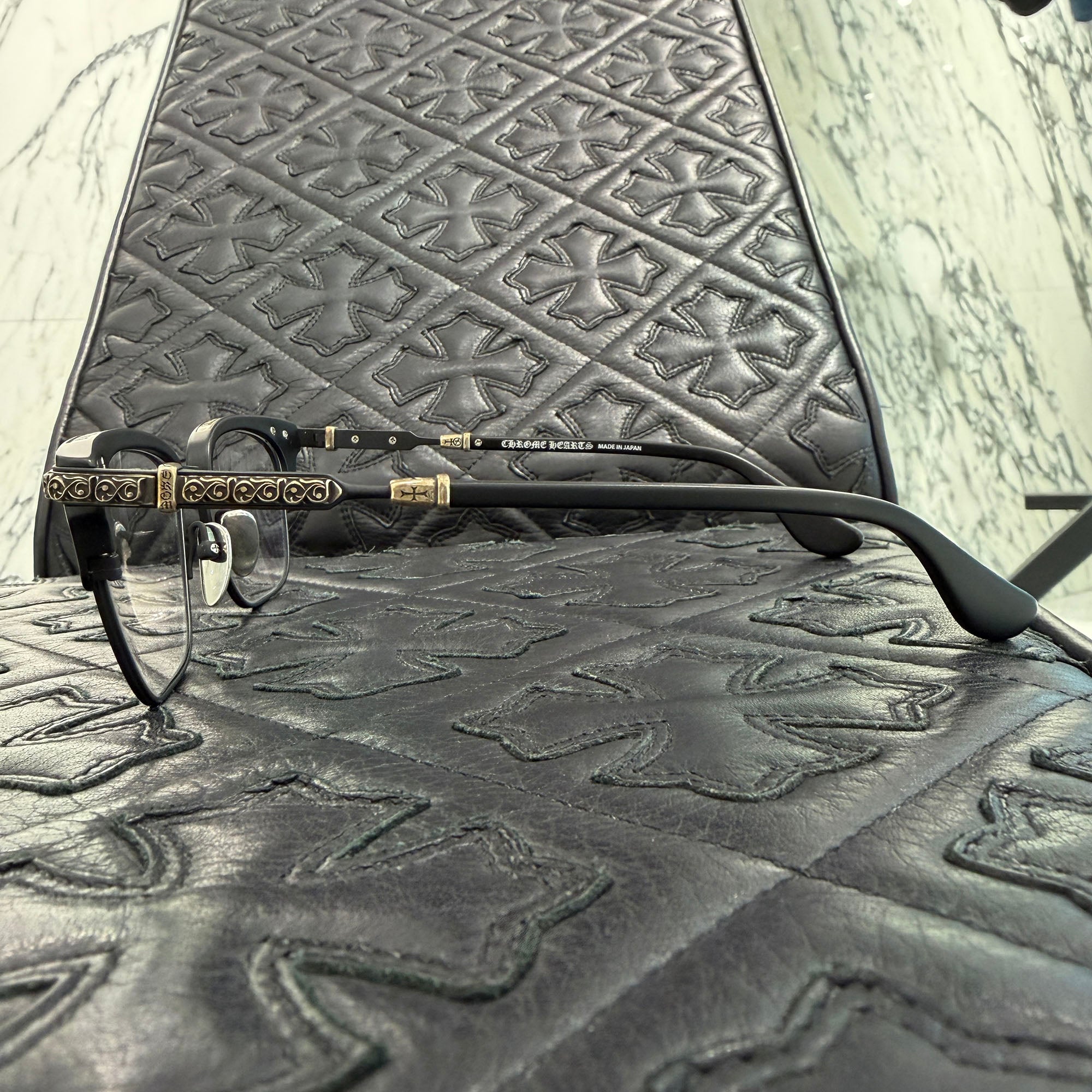 CHROME HEARTS VERTICAL SMILE II Sunglasses Size 54□18-146 クロムハーツ バーティカル・スマイル・ツー サングラス サイズ54□18-146