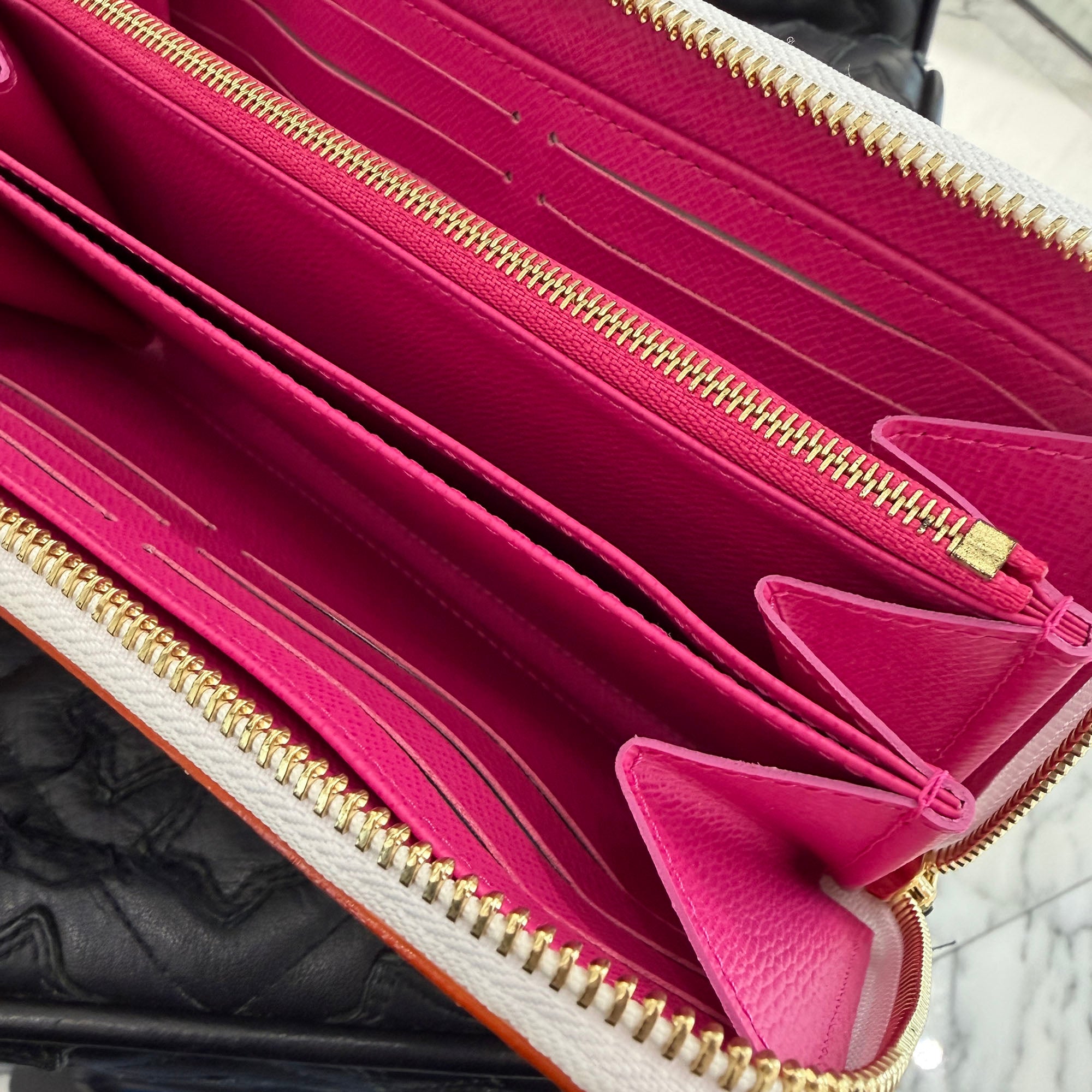 LOUIS VUITTON × Takashi Murakami 2025SS Multicolor Monogram Zippy Wallet M13922 ルイヴィトン × 村上隆 マルチカラー モノグラム ジッピー ウォレット
