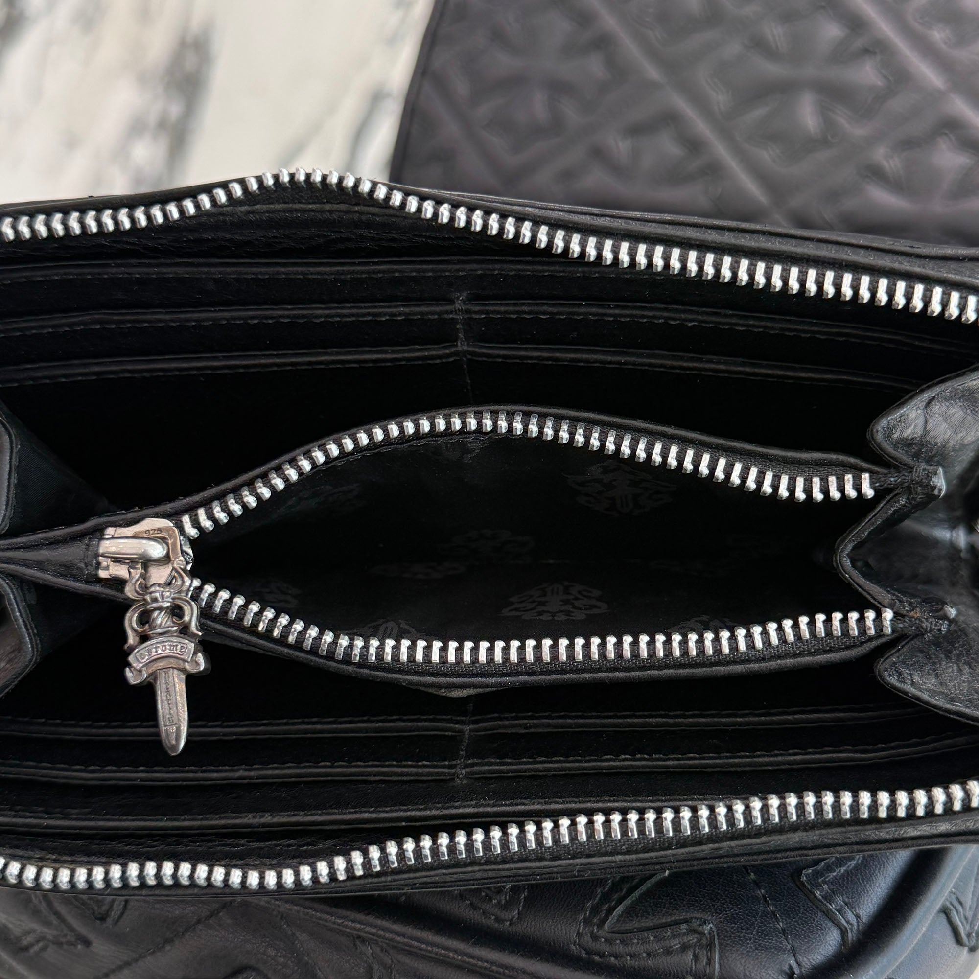 CHROME HEARTS 3 Cemetery Leather Cross Patch F Zip Wallet クロムハーツ 3 セメタリー レザークロスパッチ Fジップ ウォレット