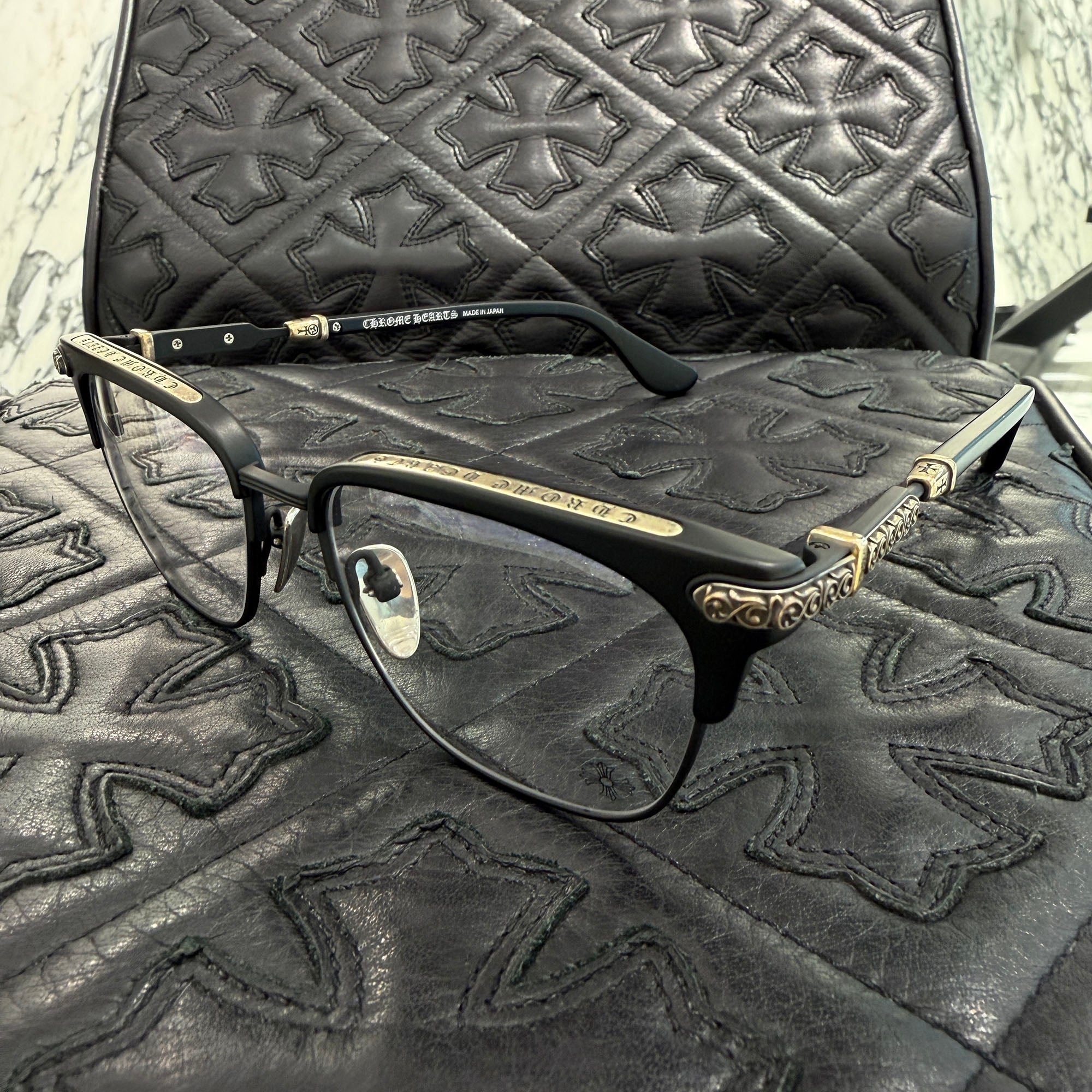 CHROME HEARTS VERTICAL SMILE II Sunglasses Size 54□18-146 クロムハーツ バーティカル・スマイル・ツー サングラス サイズ54□18-146